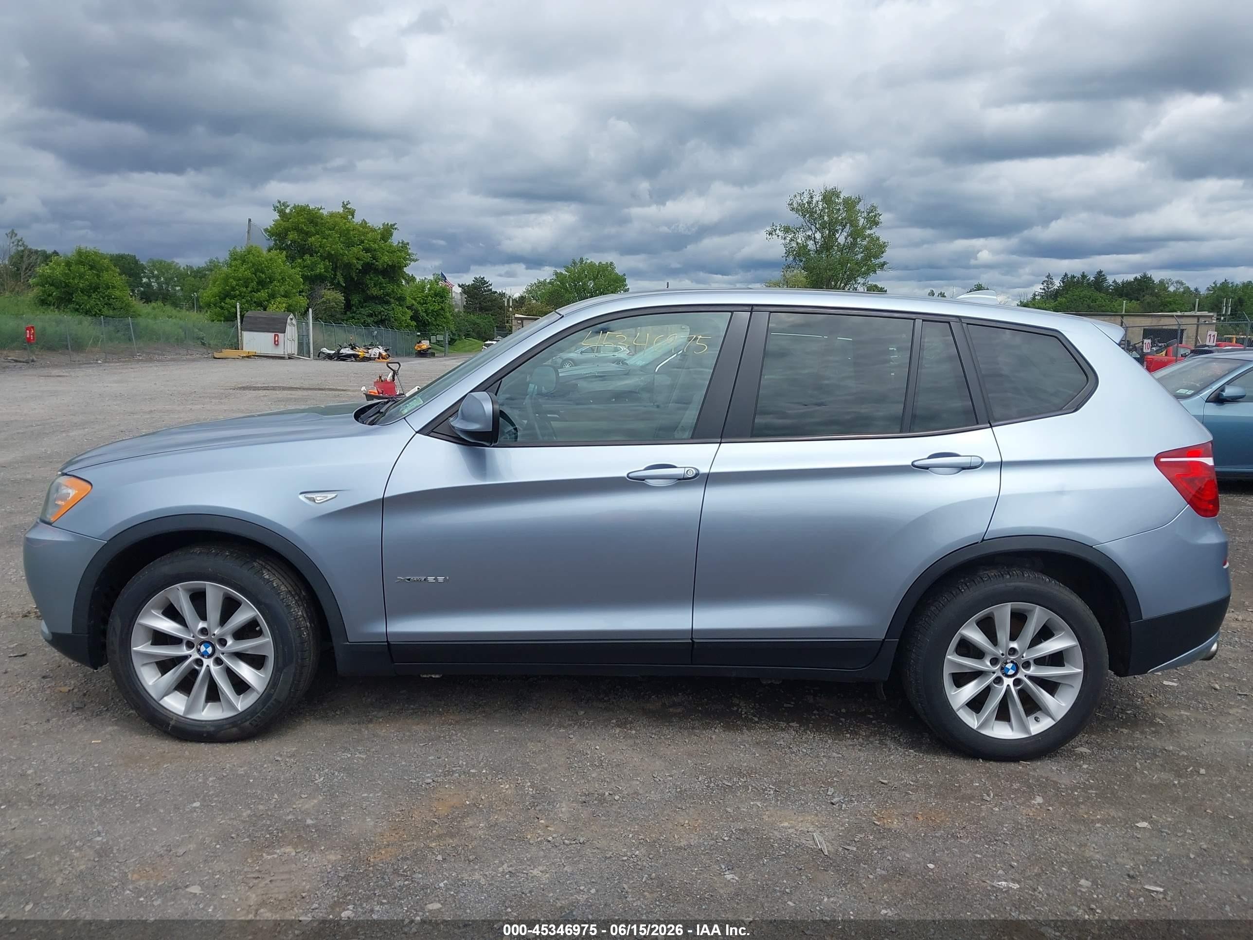 2013 Bmw X3 Xdrive28i Blue vin: 5UXWX9C56D0A14543