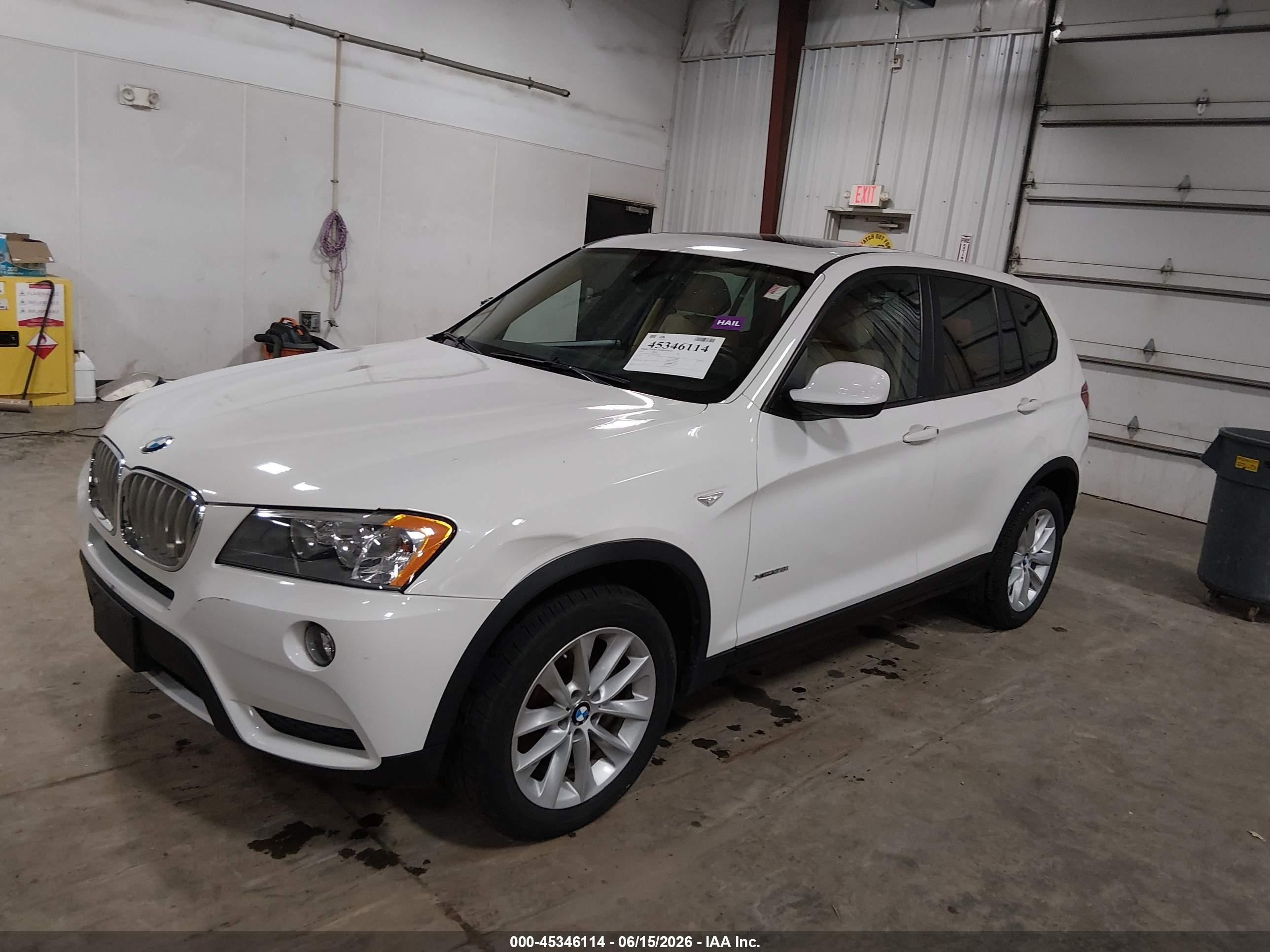 2013 Bmw X3 Xdrive28i White vin: 5UXWX9C56D0A21248