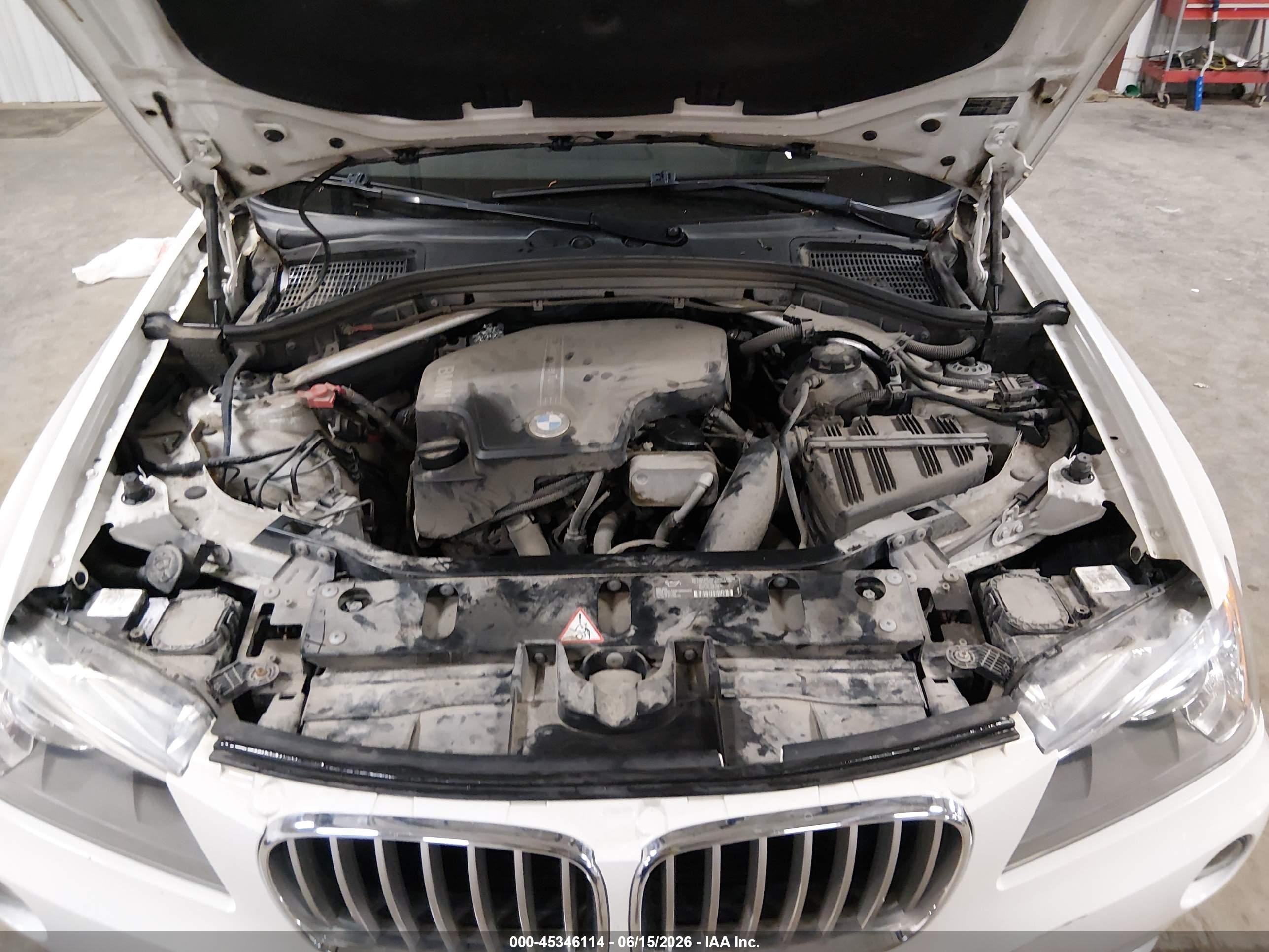 2013 Bmw X3 Xdrive28i White vin: 5UXWX9C56D0A21248