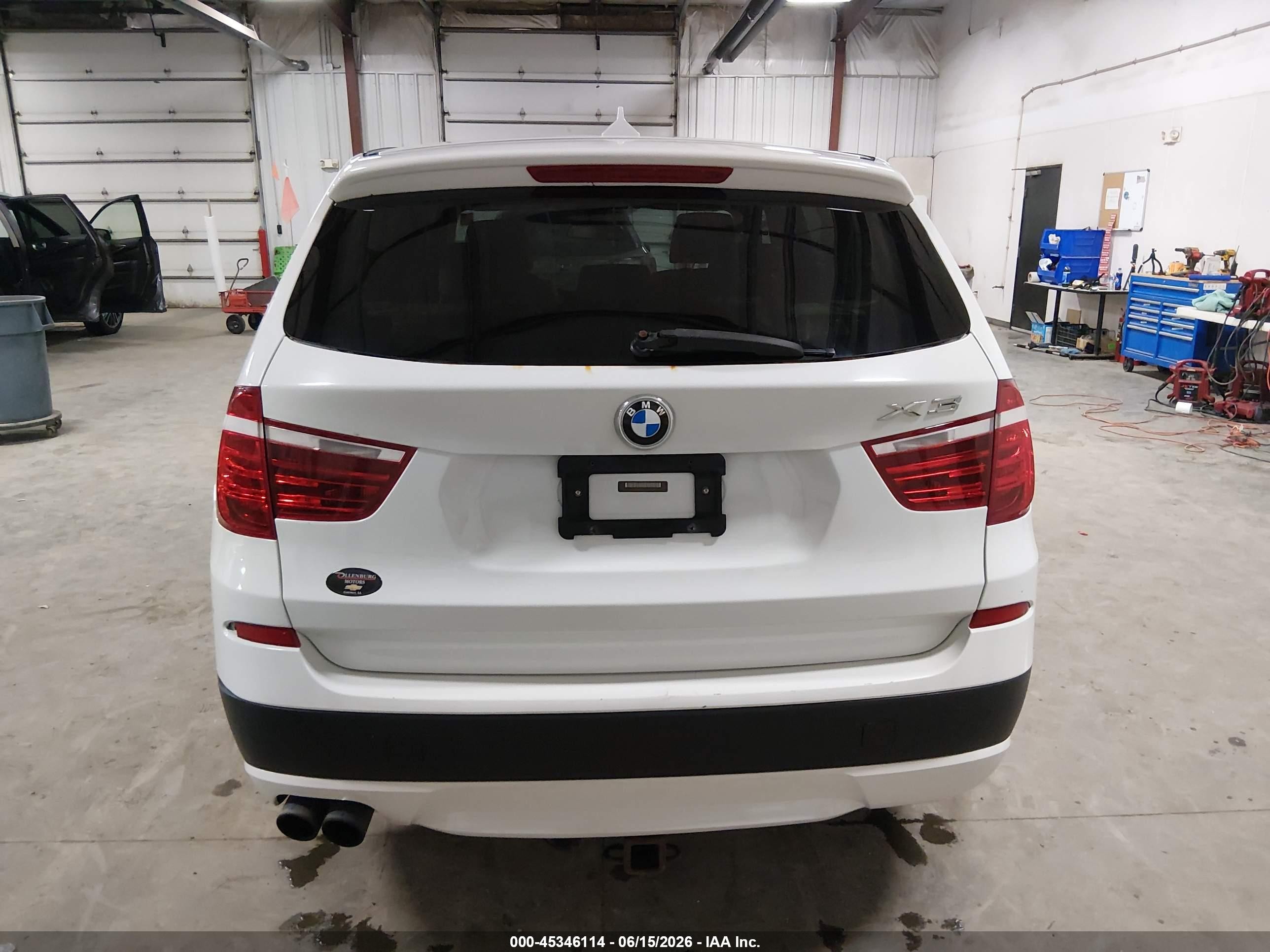 2013 Bmw X3 Xdrive28i White vin: 5UXWX9C56D0A21248