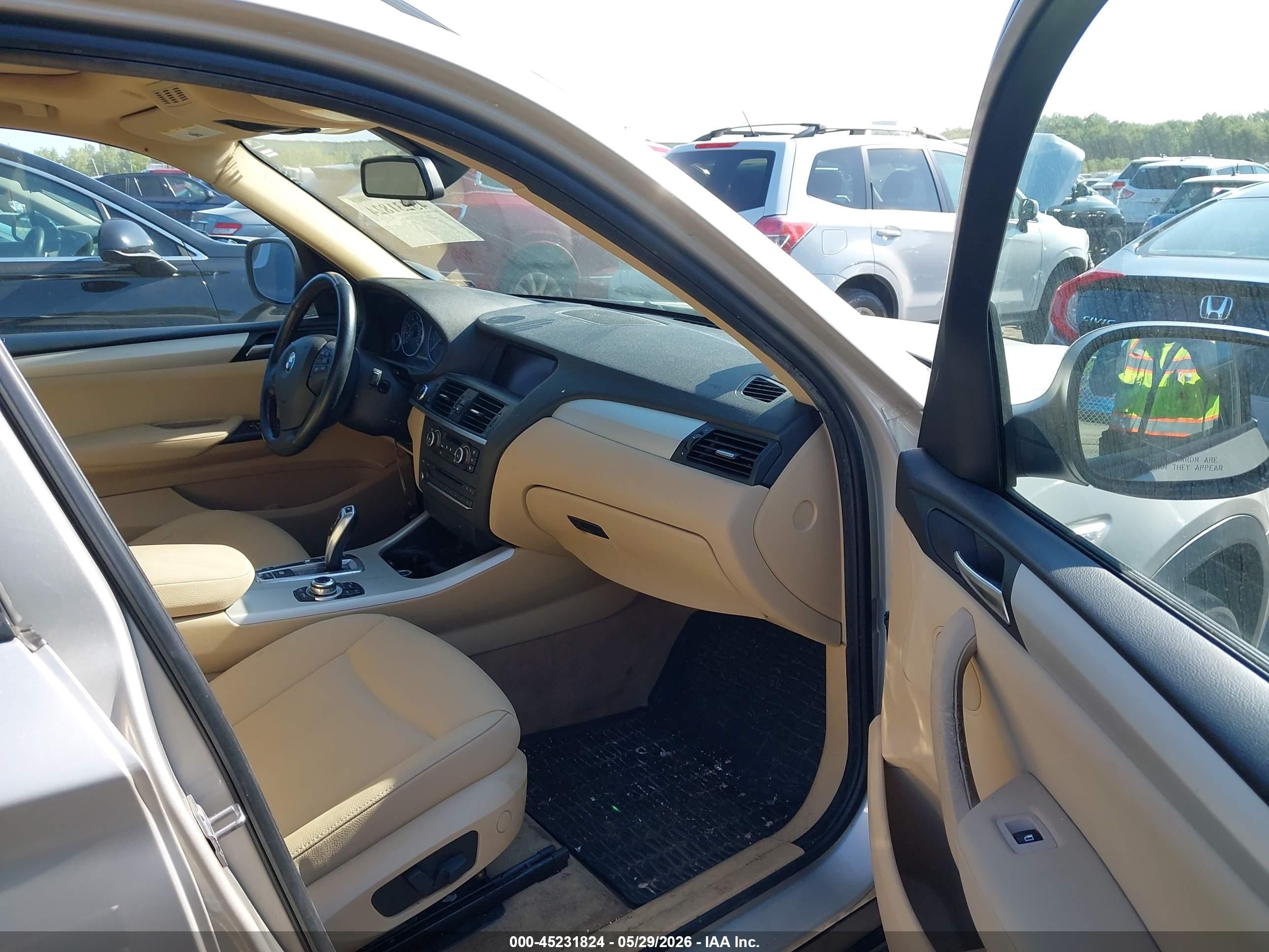 2013 Bmw X3 Xdrive28i Silver vin: 5UXWX9C56D0D02868