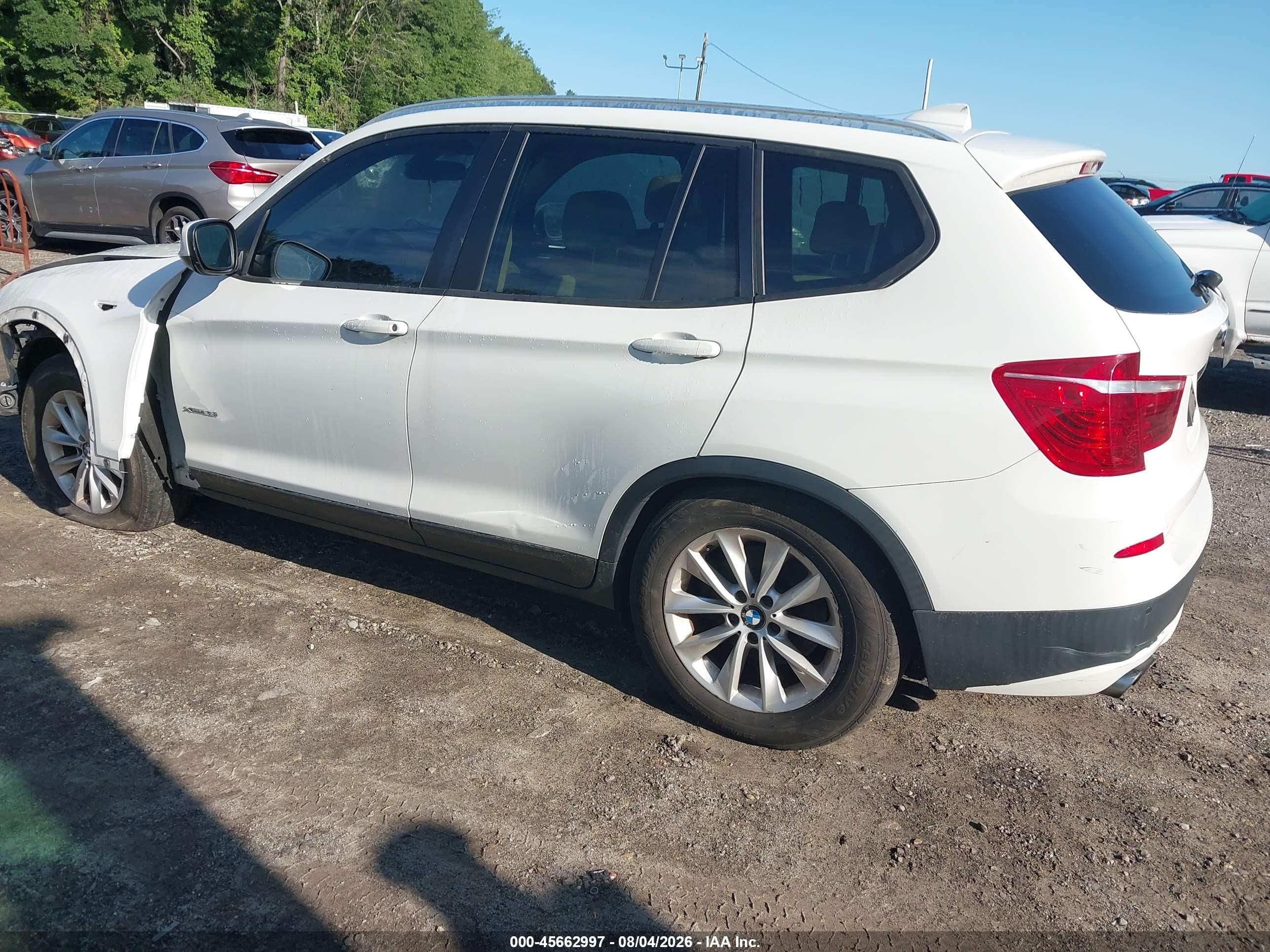 2013 Bmw X3 Xdrive28i Белый vin: 5UXWX9C56D0D05740