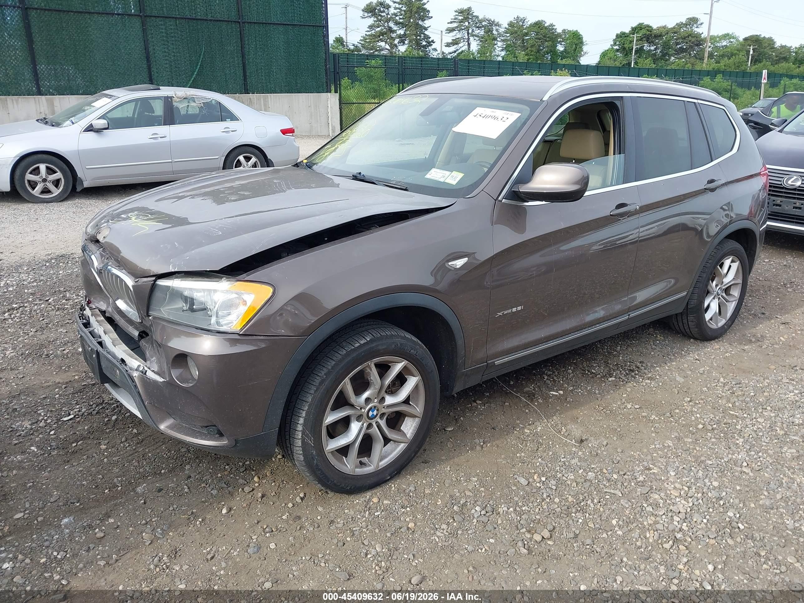 2013 Bmw X3 Xdrive28i Brown vin: 5UXWX9C56D0D06676