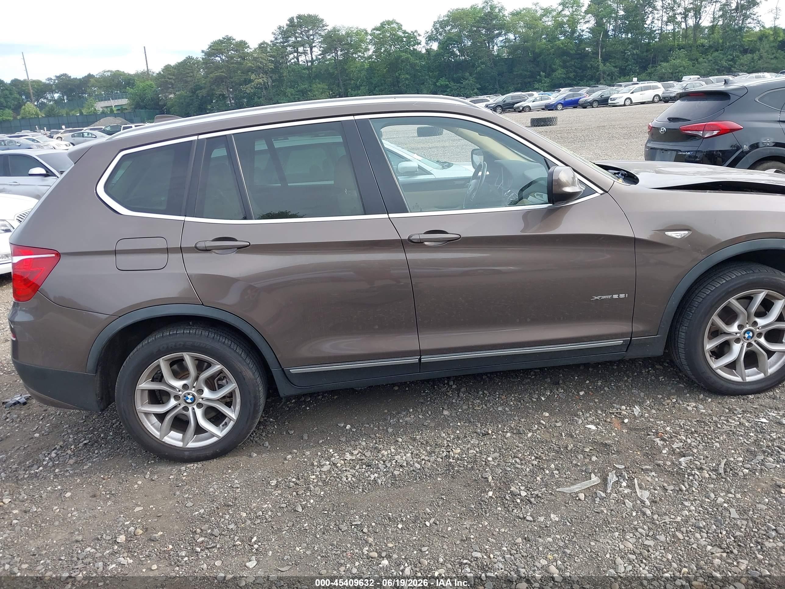 2013 Bmw X3 Xdrive28i Brown vin: 5UXWX9C56D0D06676