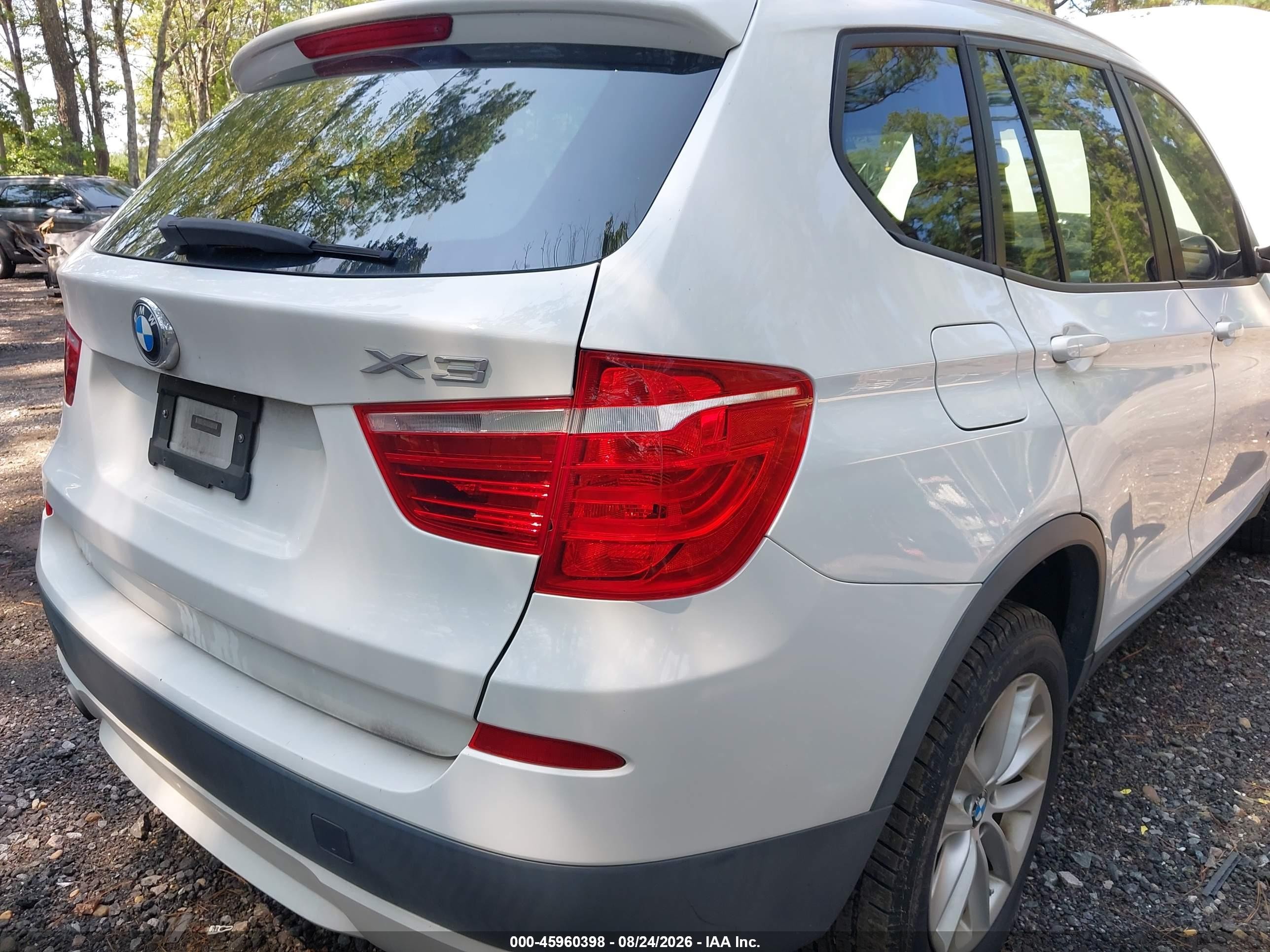 2014 Bmw X3 Xdrive28i White vin: 5UXWX9C56E0D33216