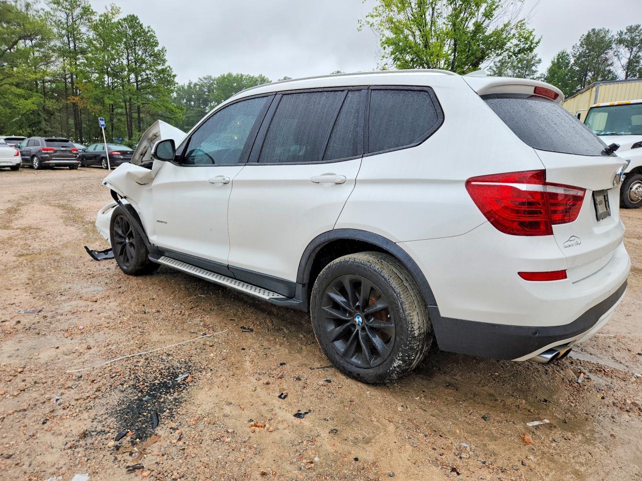 2015 Bmw X3 Xdrive28i Белый vin: 5UXWX9C56F0D46341