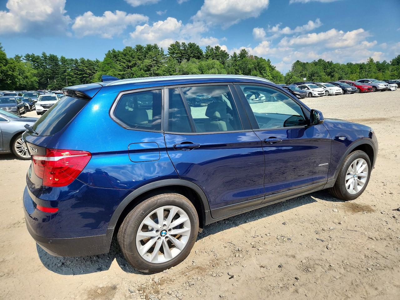 2015 Bmw X3 Xdrive28i Blue vin: 5UXWX9C56F0D58277