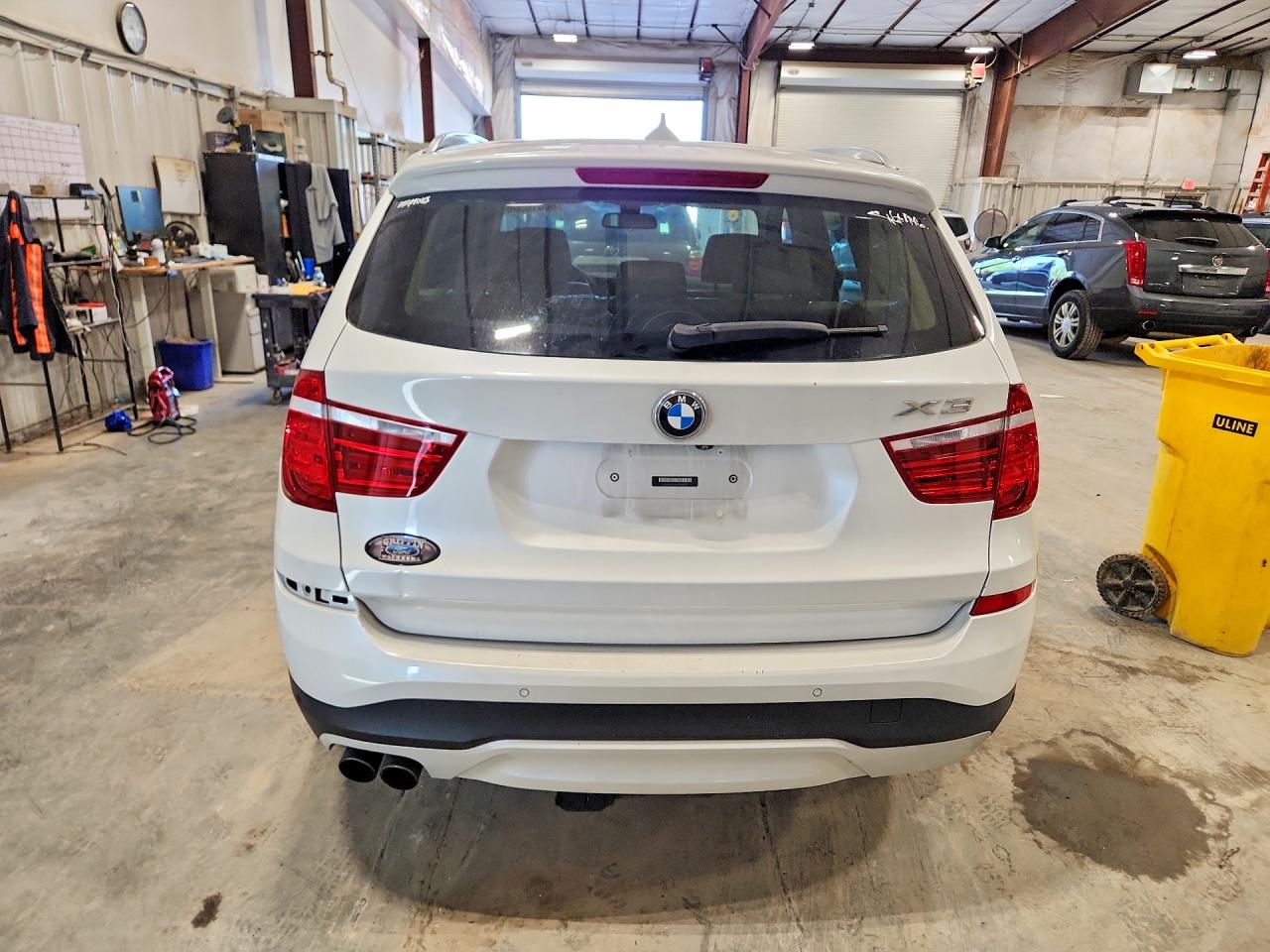 2016 Bmw X3 Xdrive28i White vin: 5UXWX9C56G0D81222