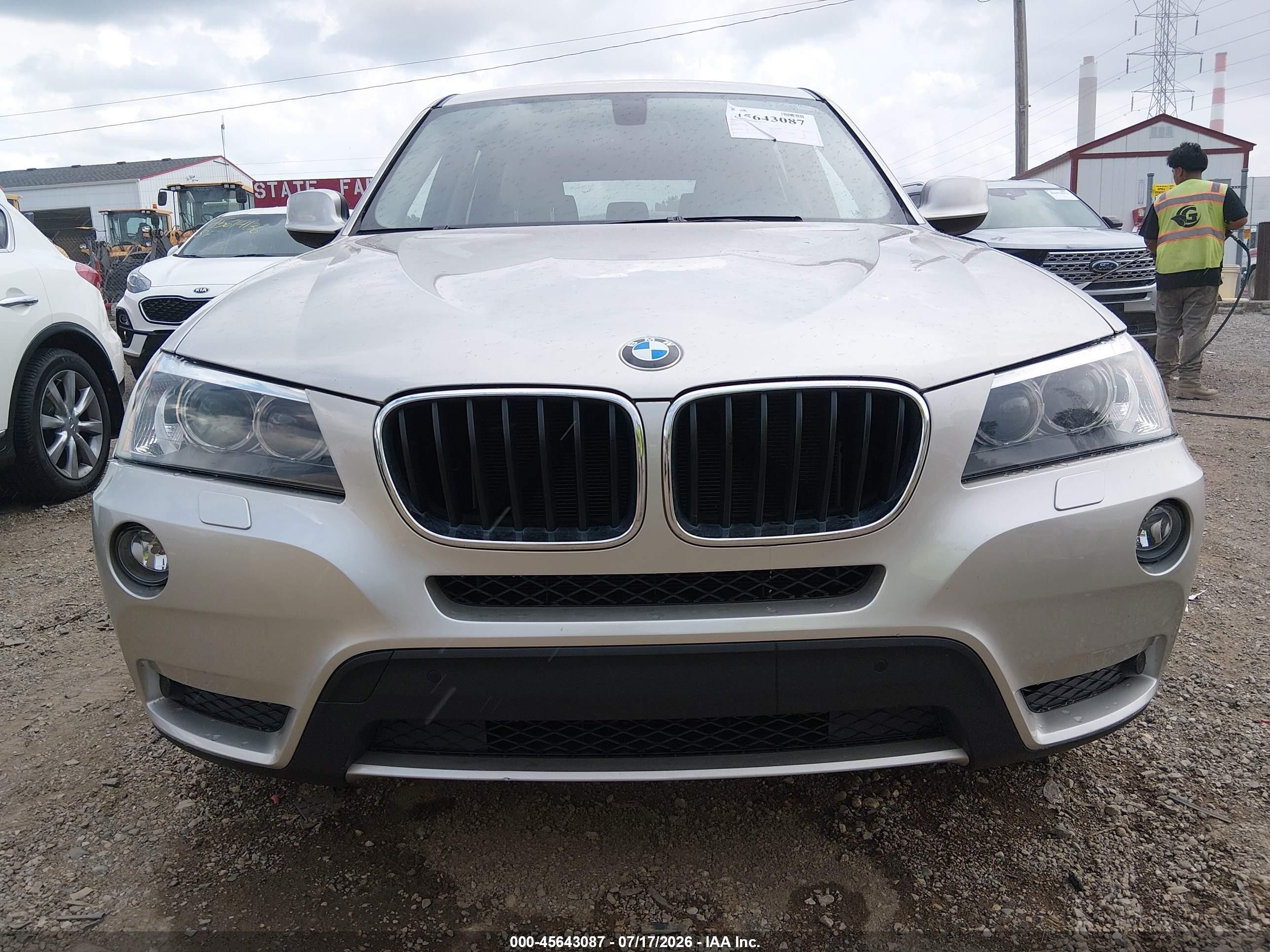 2013 Bmw X3 Xdrive28i Gold vin: 5UXWX9C57D0A09903