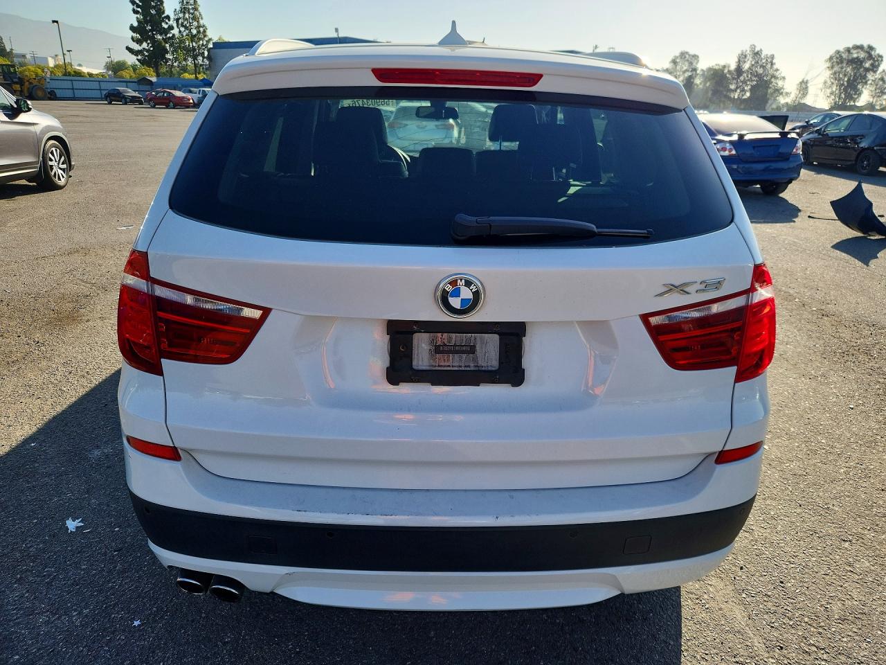 2014 Bmw X3 Xdrive28i Белый vin: 5UXWX9C57E0D17381