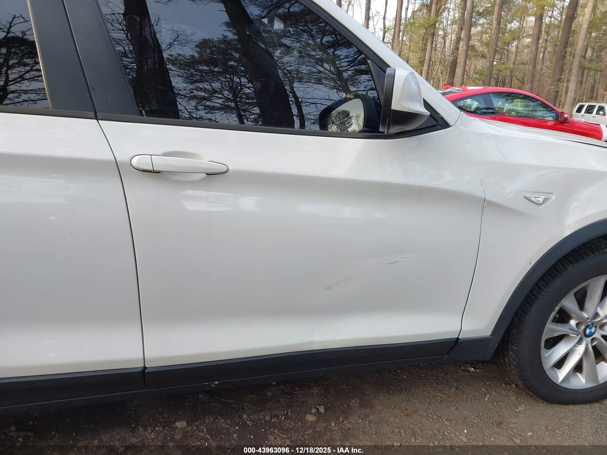 2014 Bmw X3 Xdrive28i Белый vin: 5UXWX9C57E0D19342