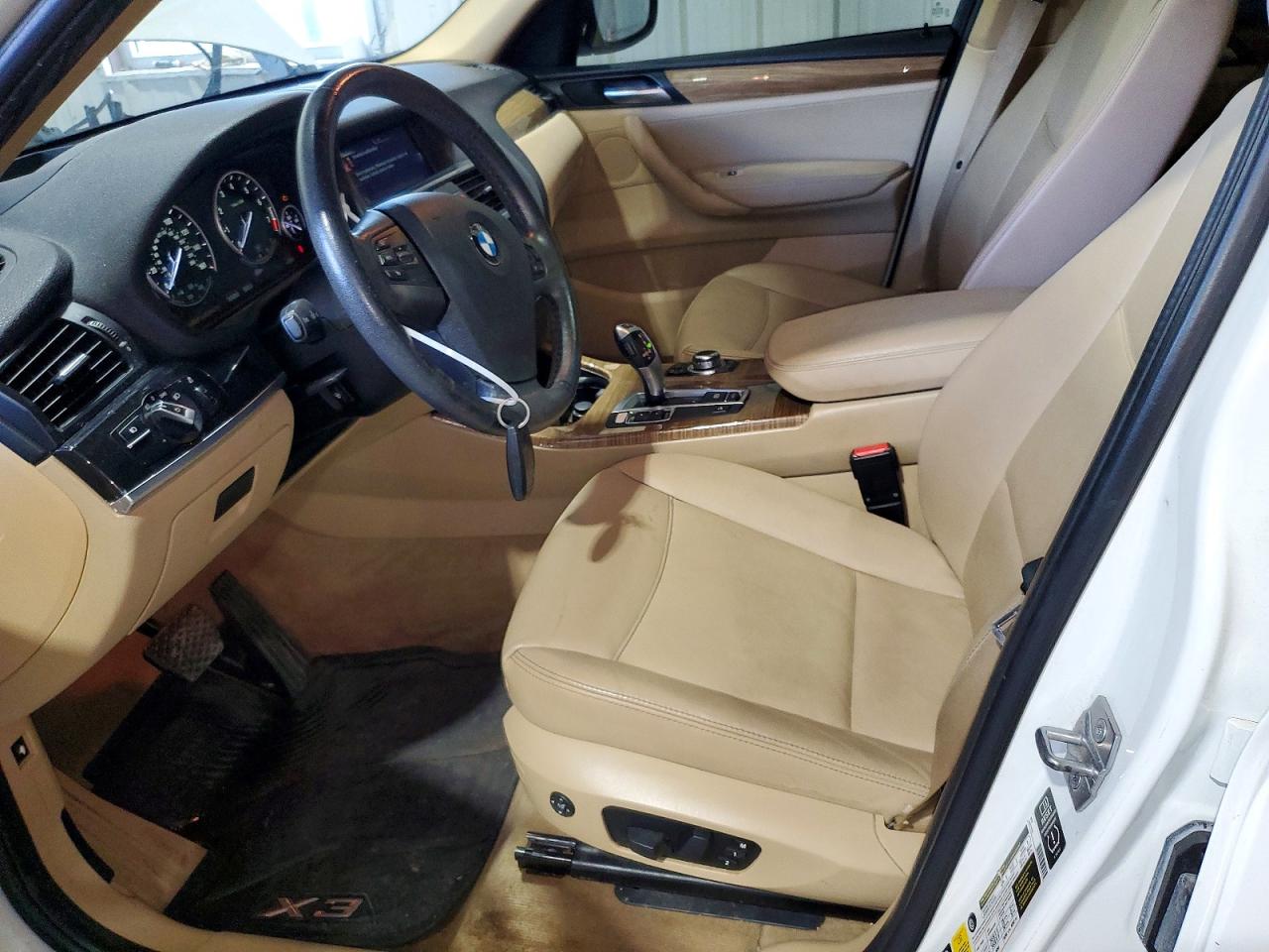 2014 Bmw X3 Xdrive28i White vin: 5UXWX9C57E0D24329