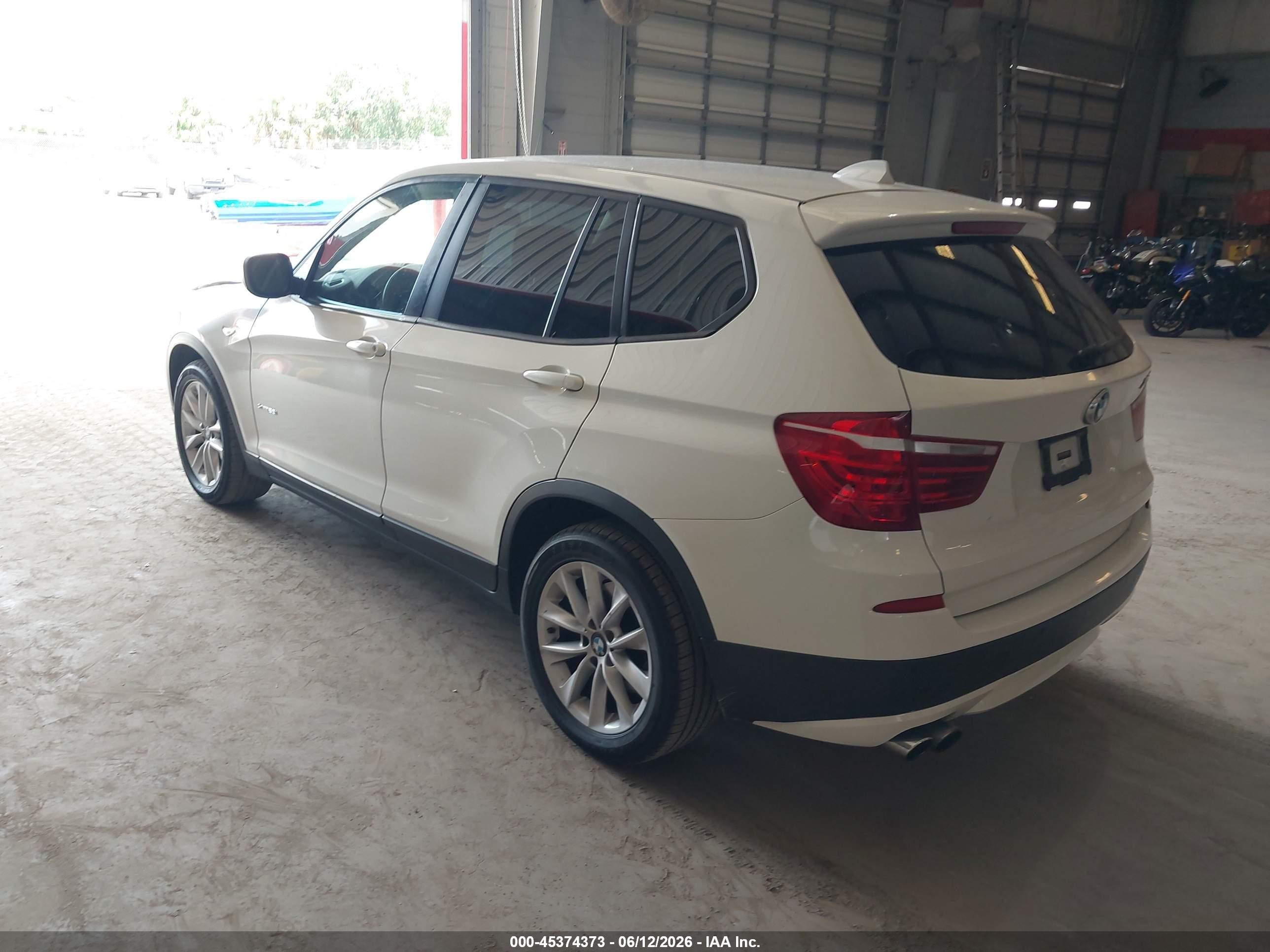2014 Bmw X3 Xdrive28i Белый vin: 5UXWX9C57E0D29675