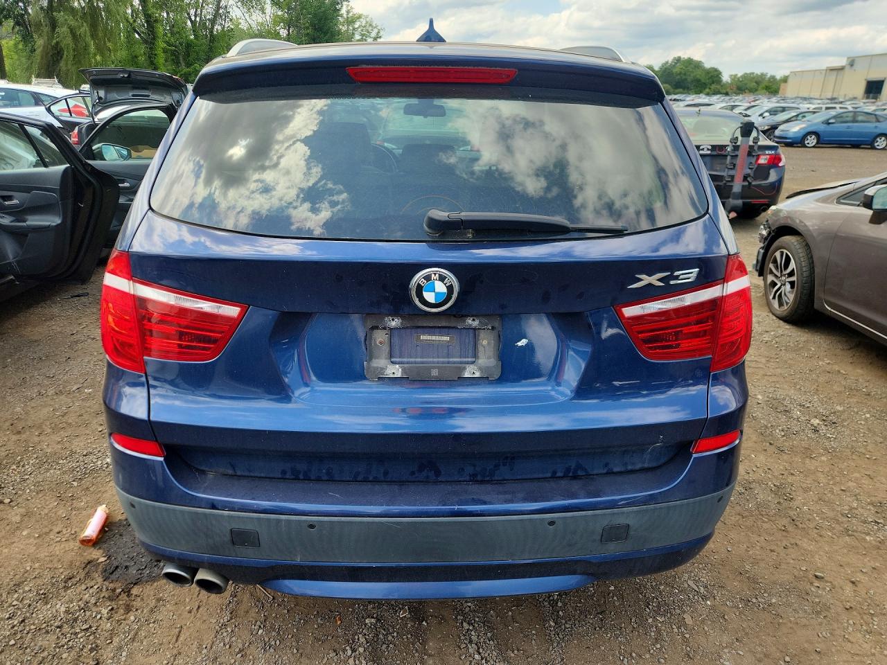2014 Bmw X3 Xdrive28i Blue vin: 5UXWX9C57E0D33659