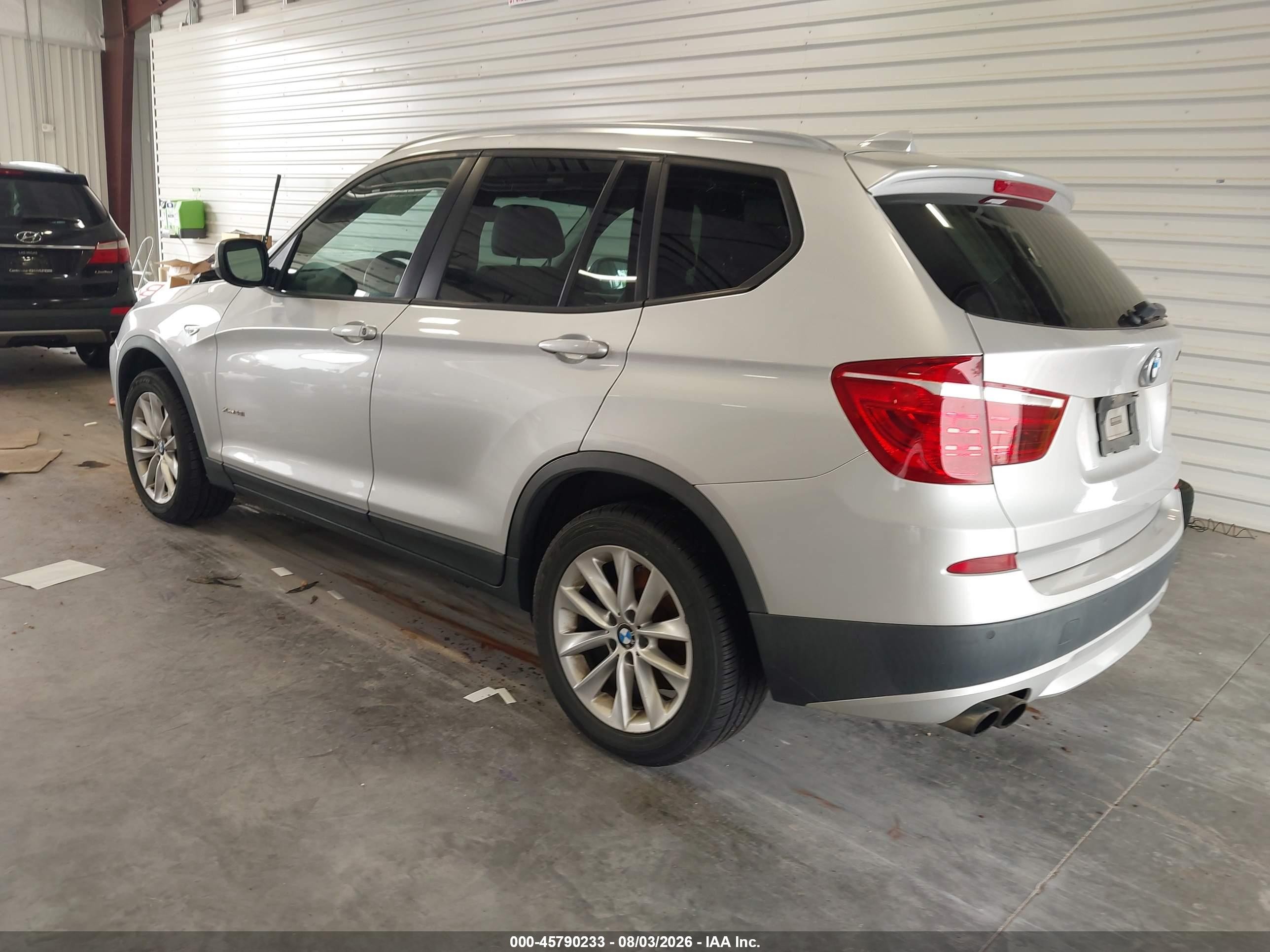 2014 Bmw X3 Xdrive28i Silver vin: 5UXWX9C57E0D38523