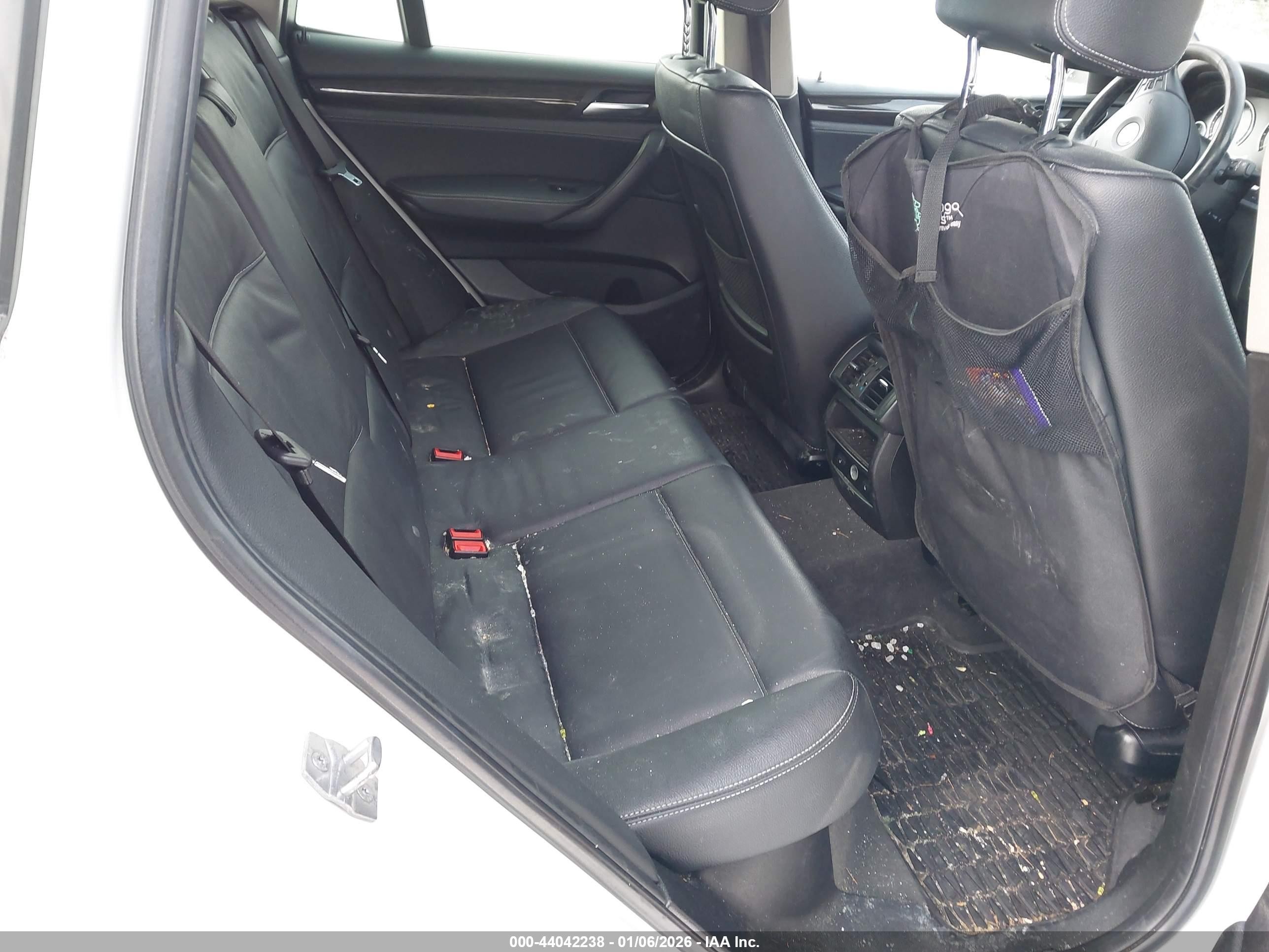 2014 Bmw X3 Xdrive28i Белый vin: 5UXWX9C57E0D43723
