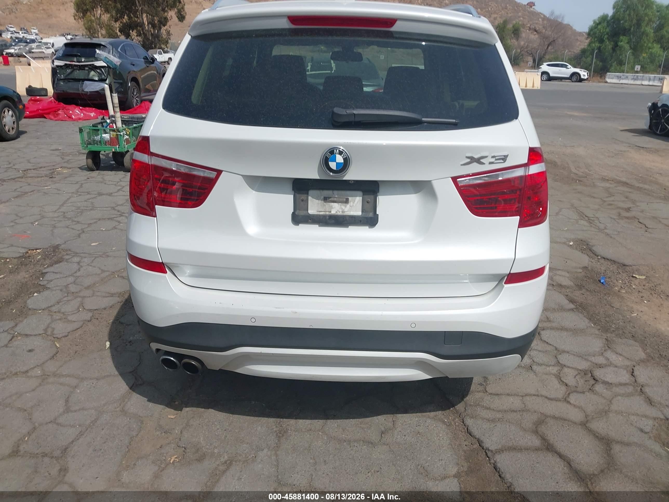 2015 Bmw X3 Xdrive28i Белый vin: 5UXWX9C57F0D51662