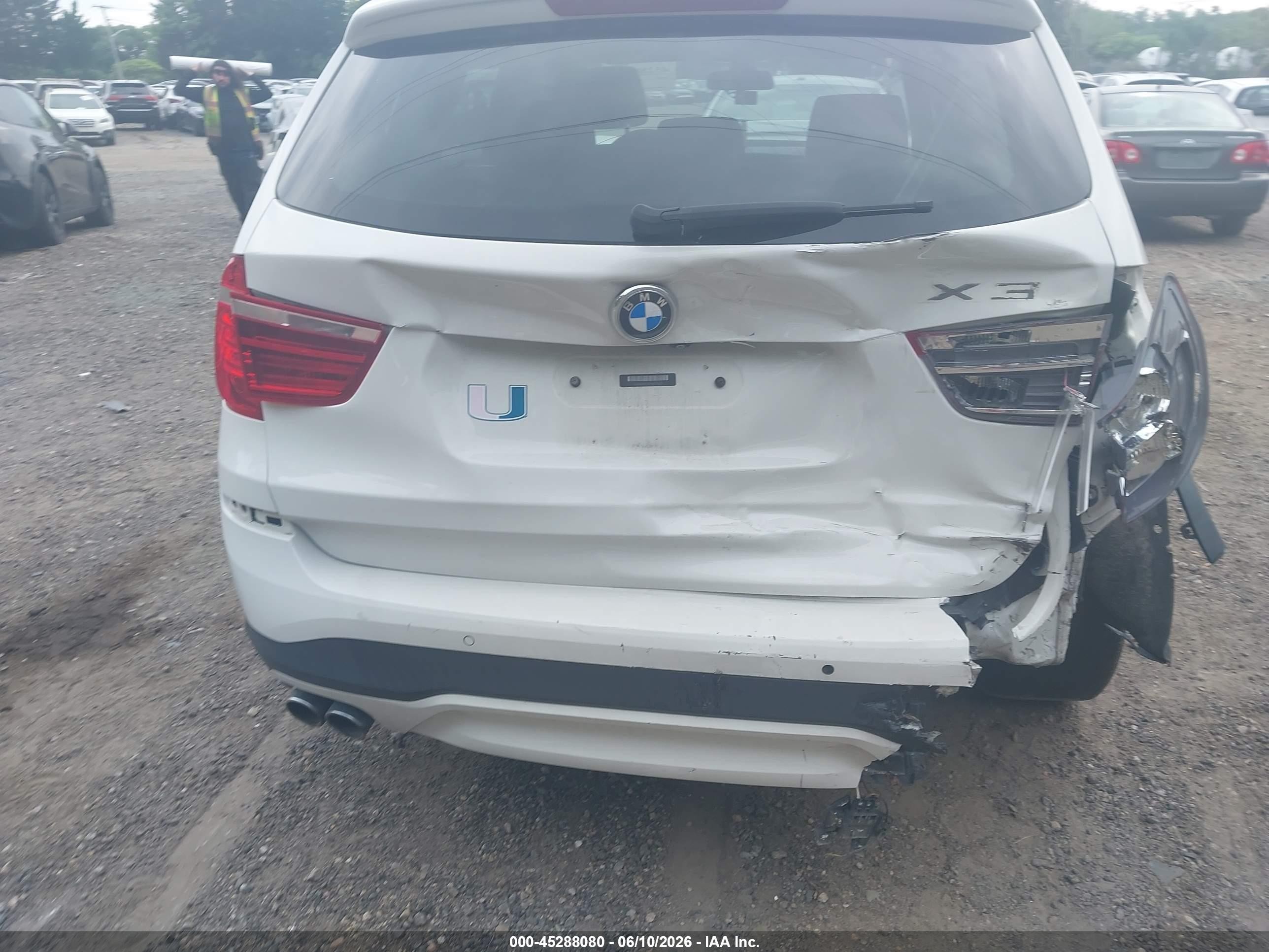 2017 Bmw X3 Xdrive28i Белый vin: 5UXWX9C57H0T15311