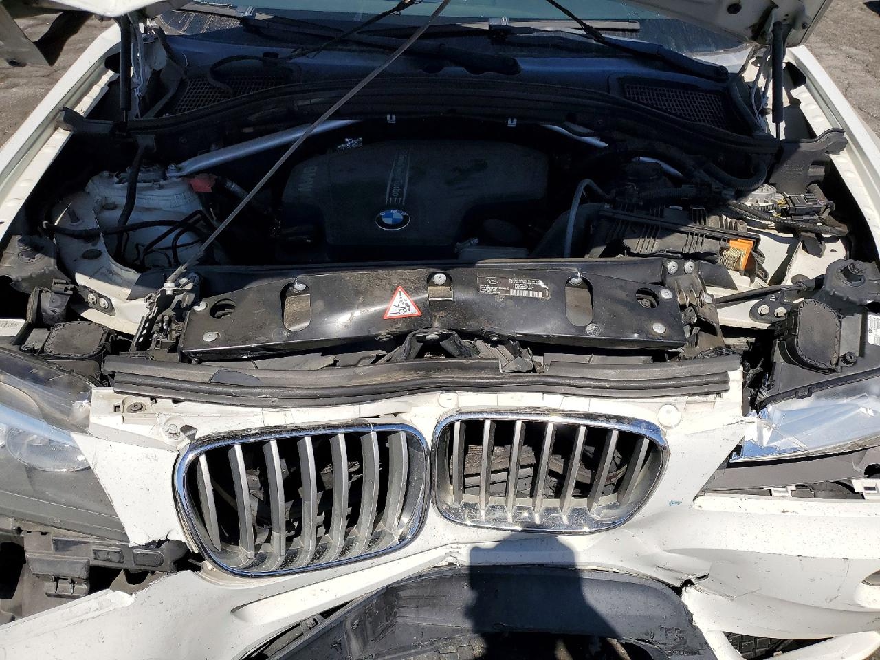 2013 Bmw X3 Xdrive28i White vin: 5UXWX9C58D0A16665