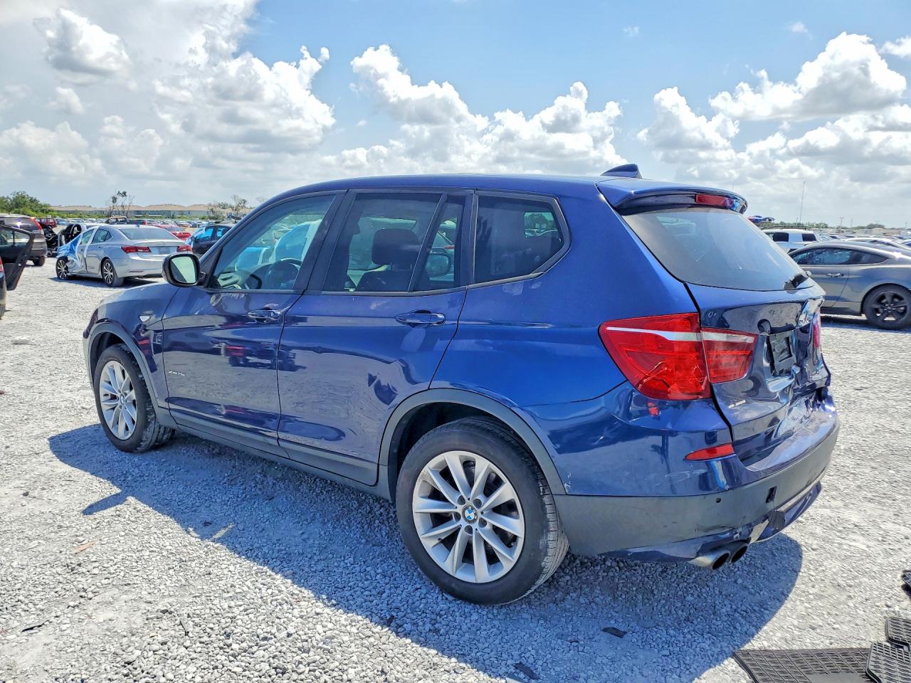 2013 Bmw X3 Xdrive28i Blue vin: 5UXWX9C58D0A19680