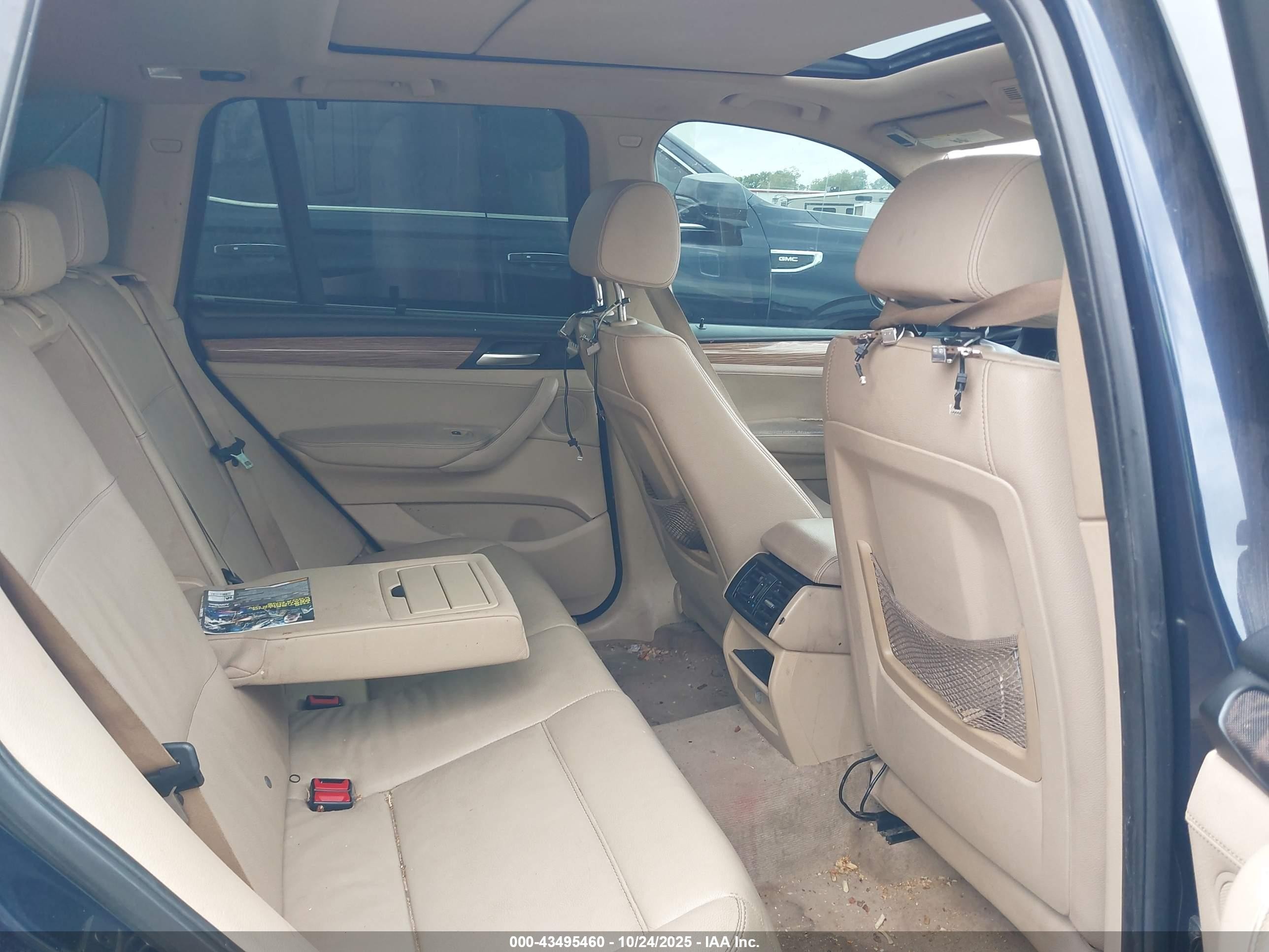 2013 Bmw X3 Xdrive28i Beige vin: 5UXWX9C58D0A28069