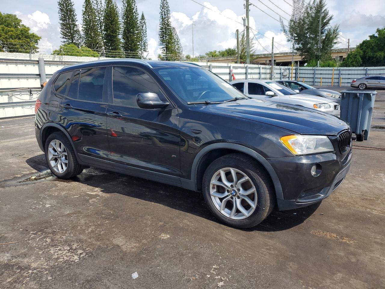 2013 Bmw X3 Xdrive28i Черный vin: 5UXWX9C58D0A31666