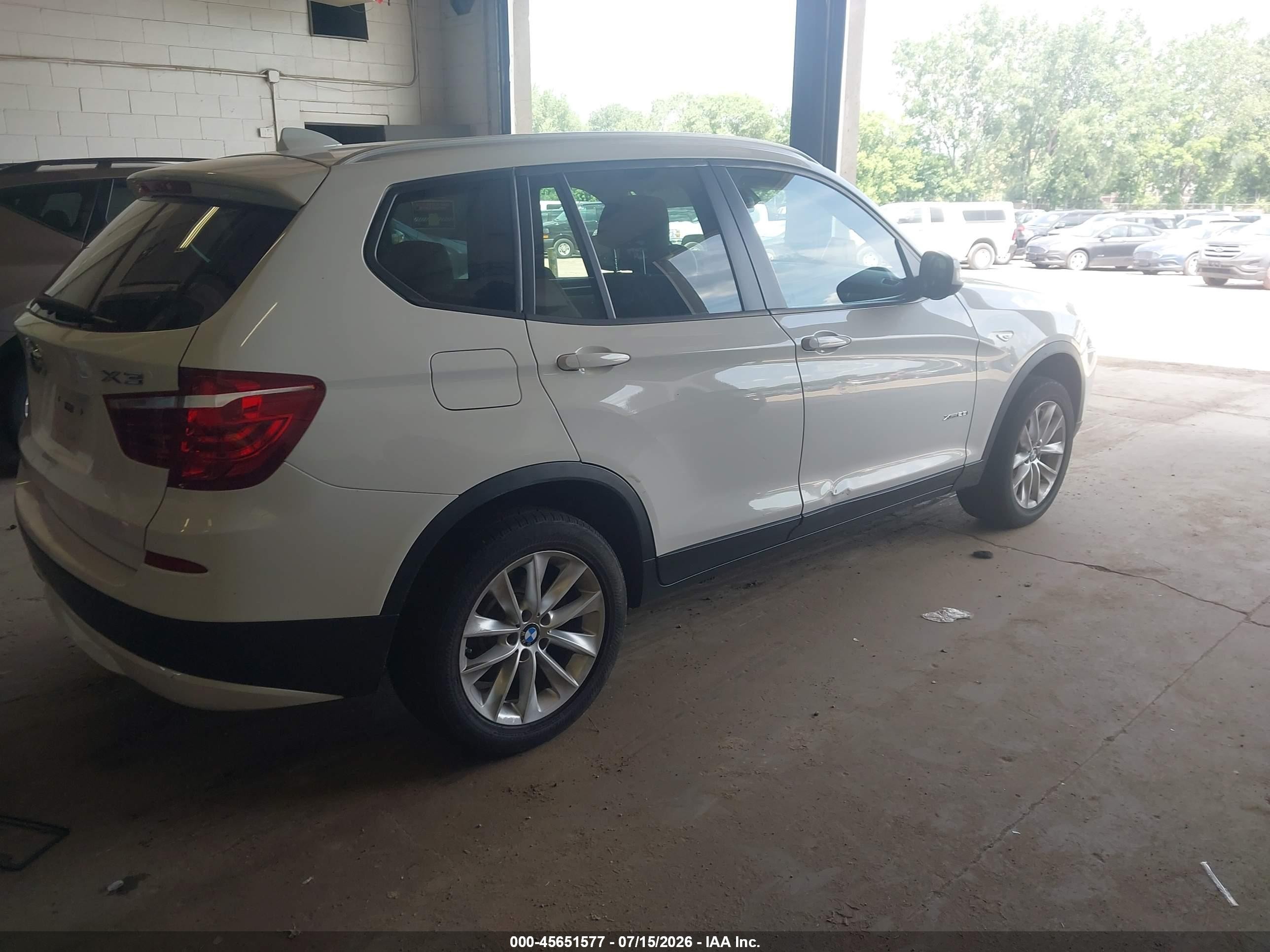 2014 Bmw X3 Xdrive28i White vin: 5UXWX9C58E0D13565