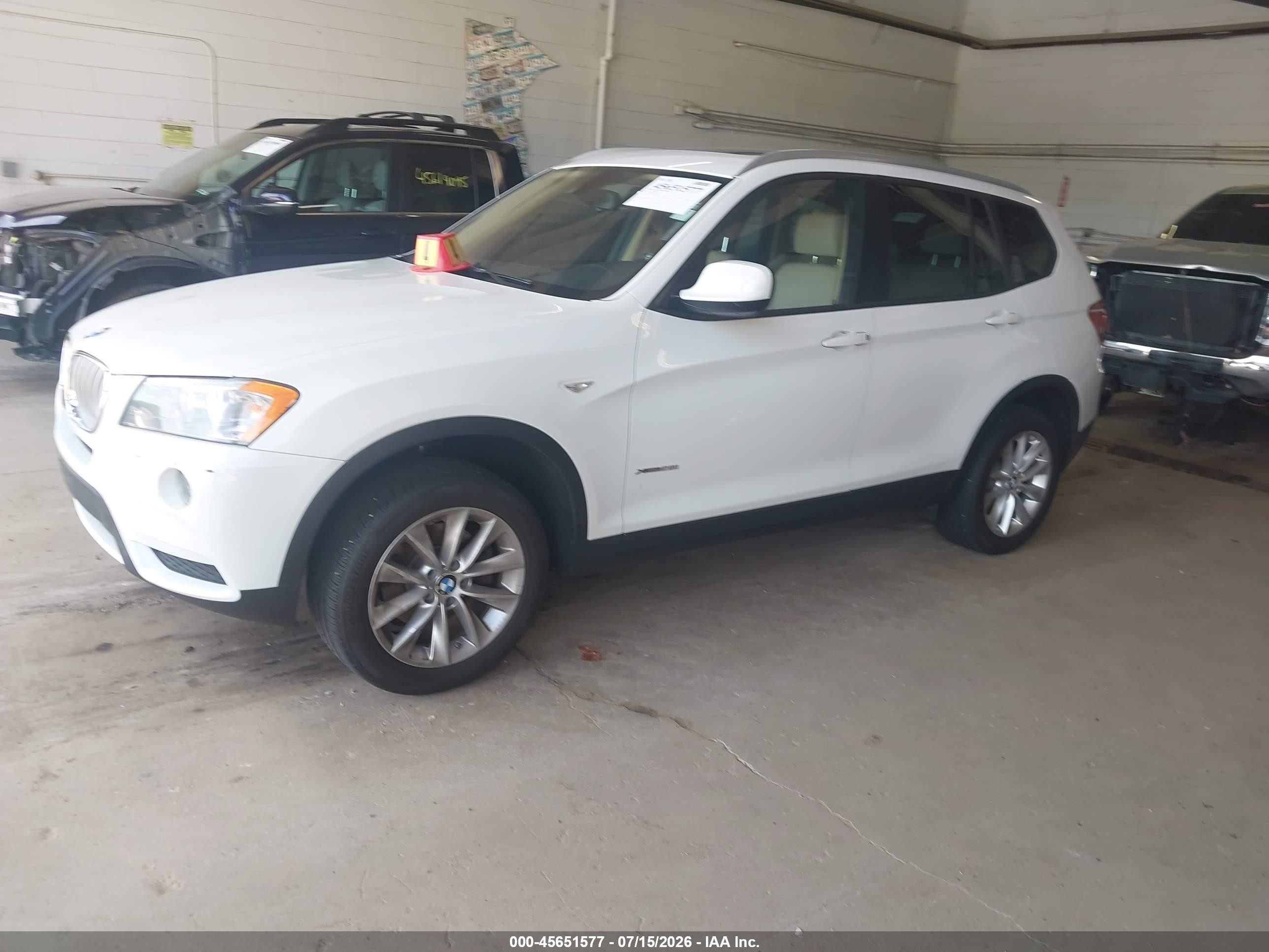 2014 Bmw X3 Xdrive28i White vin: 5UXWX9C58E0D13565