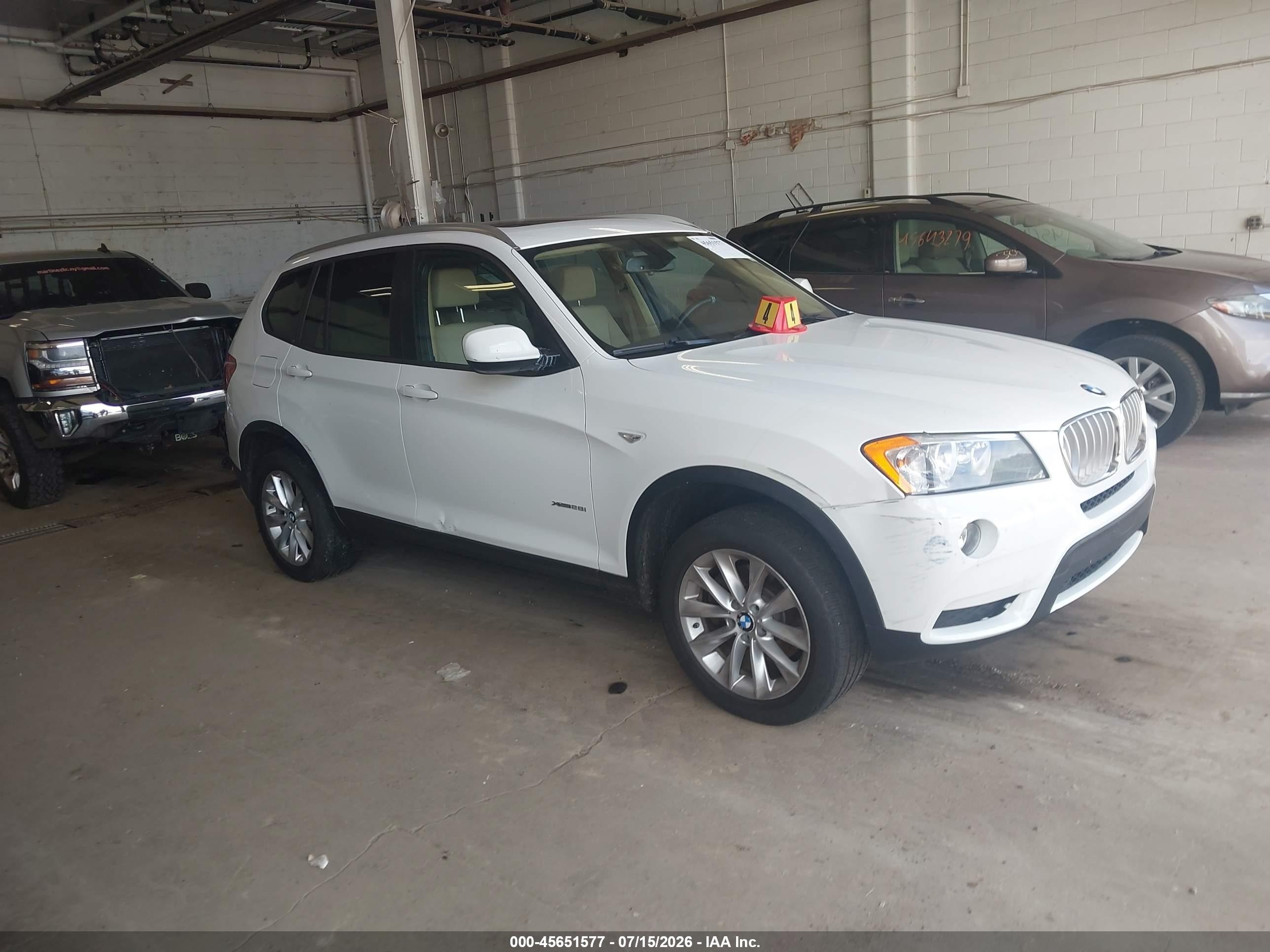 2014 Bmw X3 Xdrive28i White vin: 5UXWX9C58E0D13565