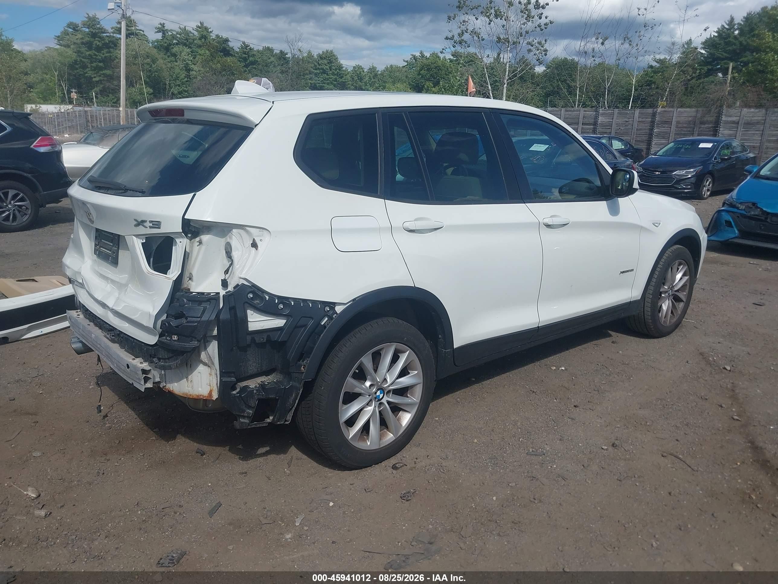 2014 Bmw X3 Xdrive28i White vin: 5UXWX9C58E0D31631