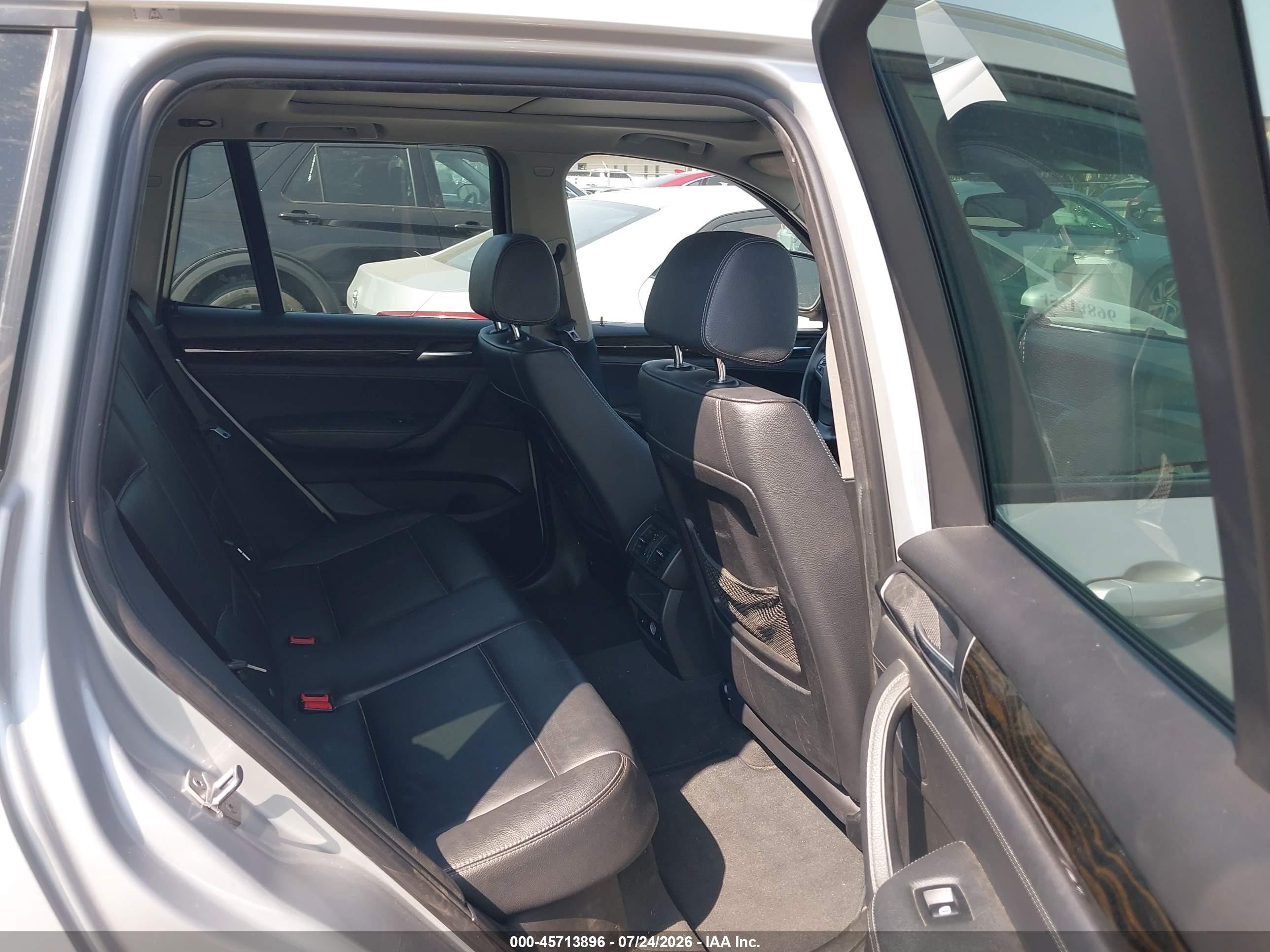 2014 Bmw X3 Xdrive28i Silver vin: 5UXWX9C58E0D33332