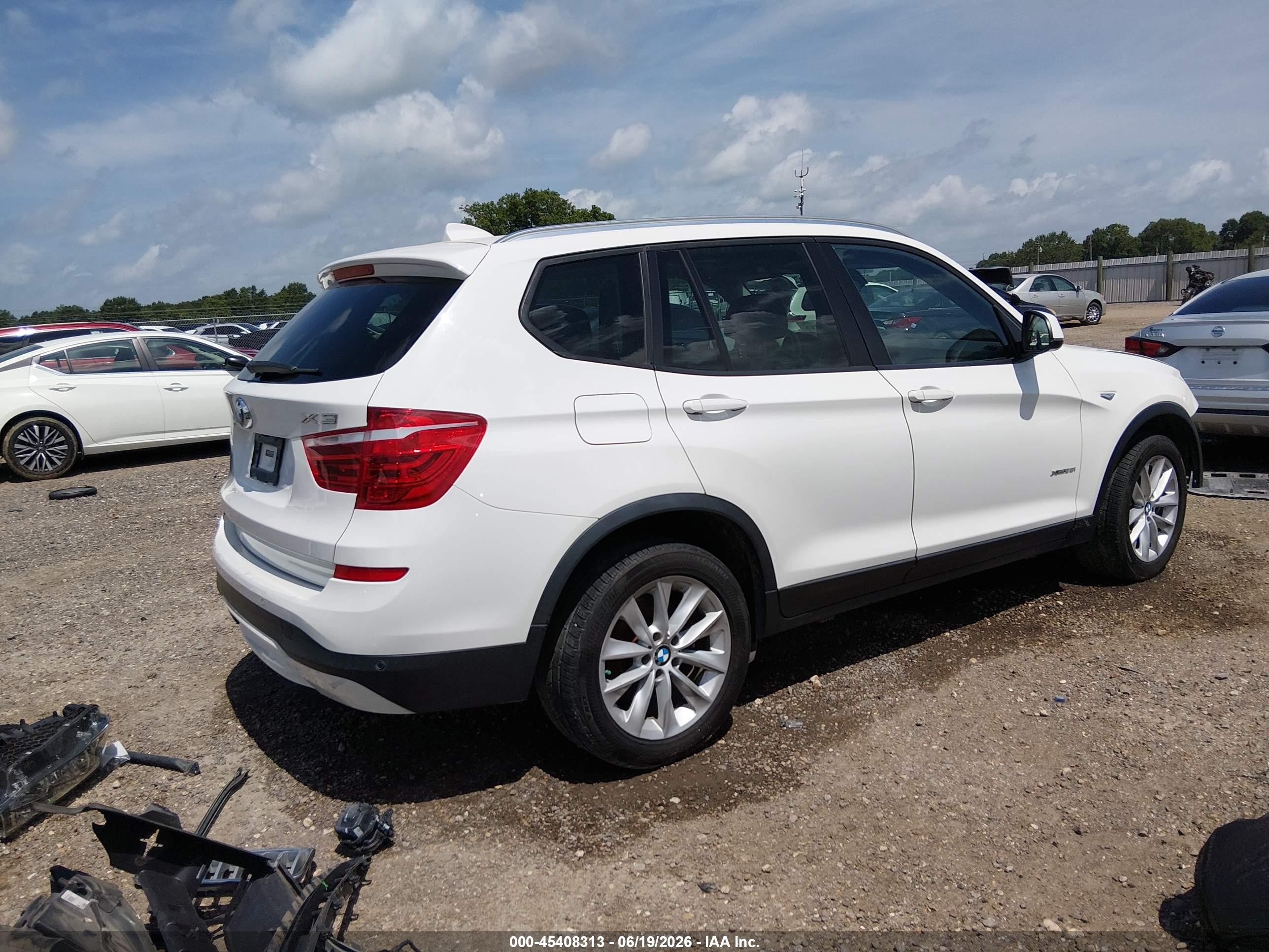 2015 Bmw X3 Xdrive28i White vin: 5UXWX9C58F0D45871