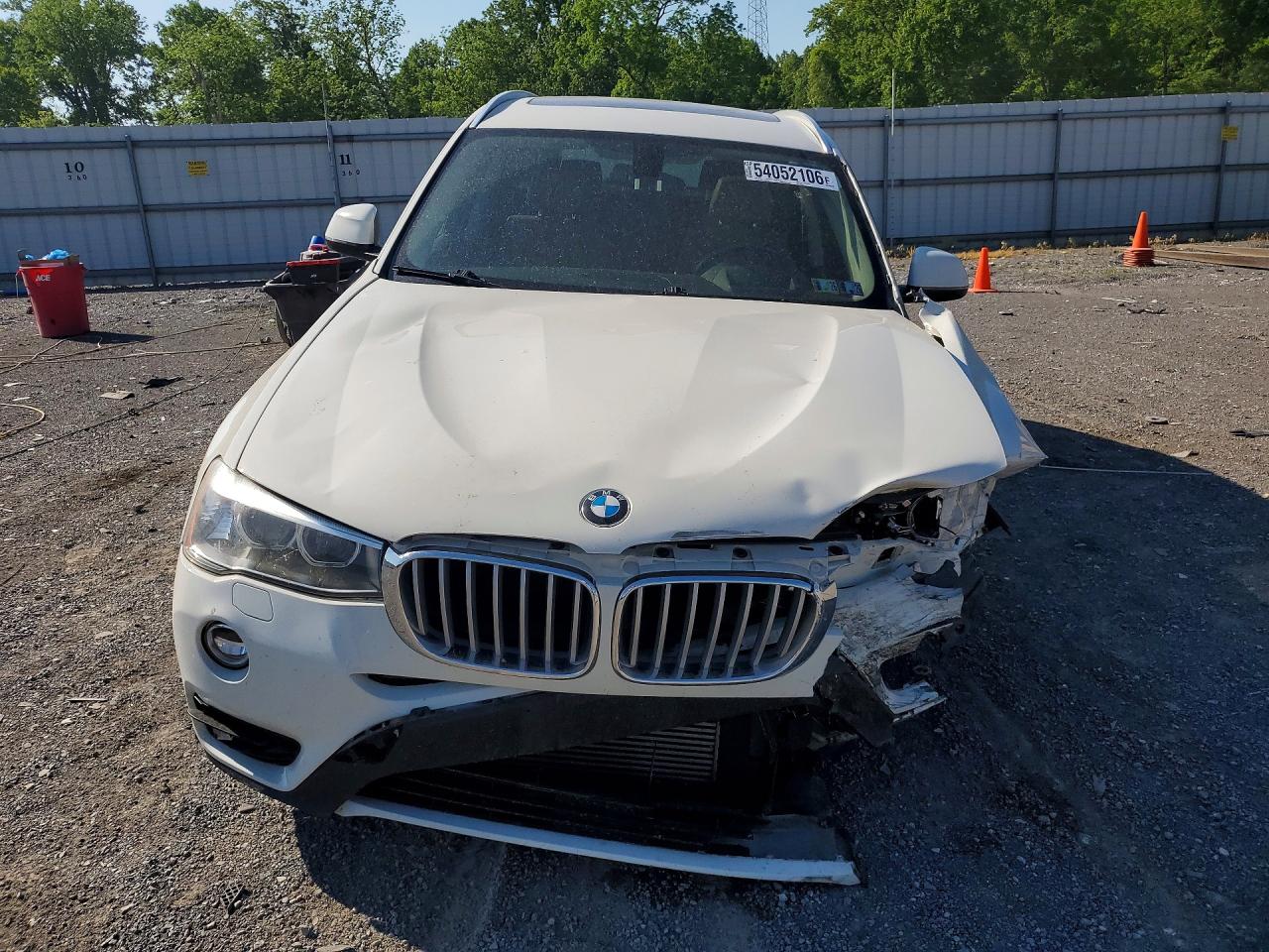2015 Bmw X3 Xdrive28i White vin: 5UXWX9C58F0D49824