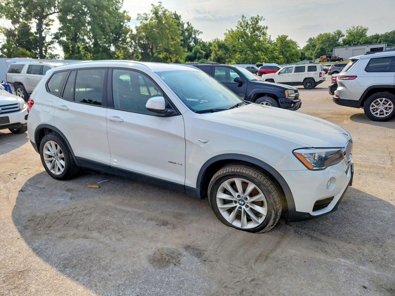 2015 Bmw X3 Xdrive28i White vin: 5UXWX9C58F0D59382