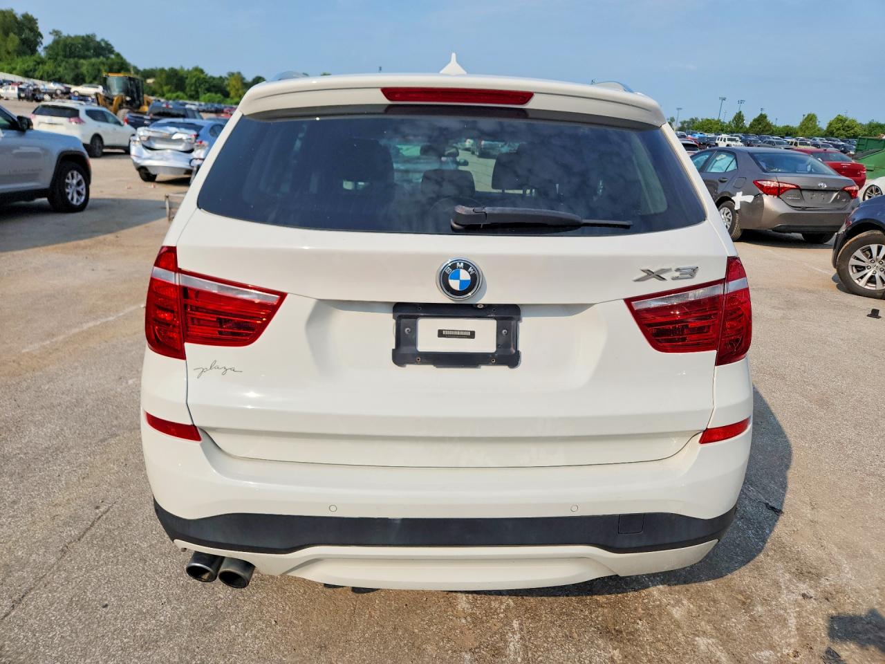 2015 Bmw X3 Xdrive28i White vin: 5UXWX9C58F0D59382
