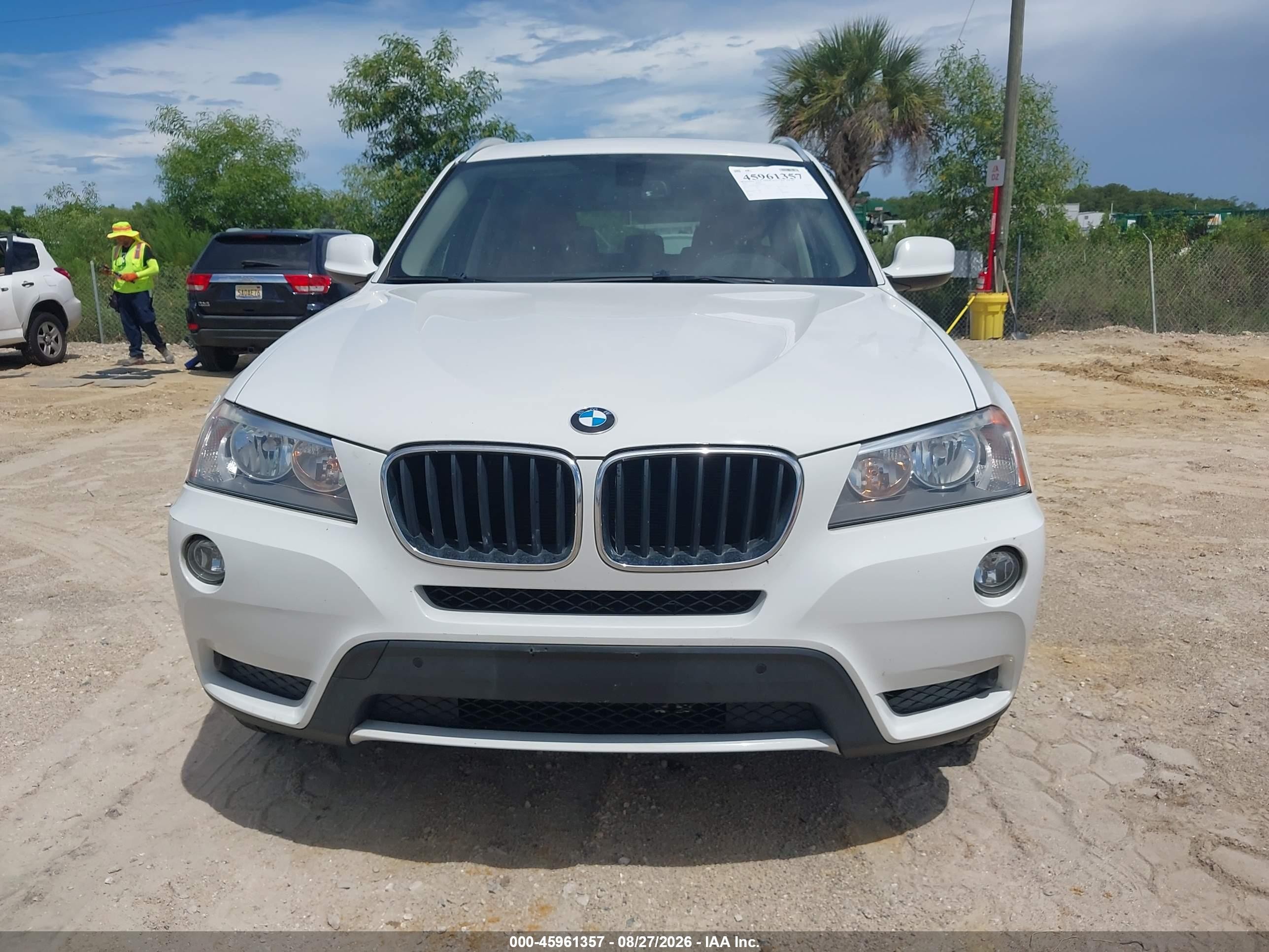 2013 Bmw X3 Xdrive28i White vin: 5UXWX9C59D0A13189