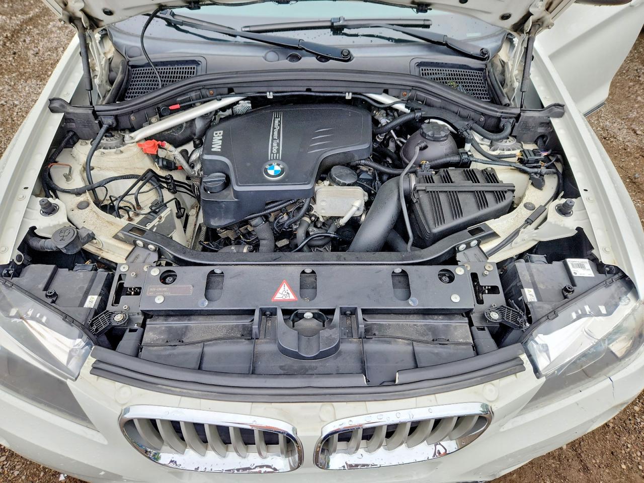 2014 Bmw X3 Xdrive28i Белый vin: 5UXWX9C59E0D15728
