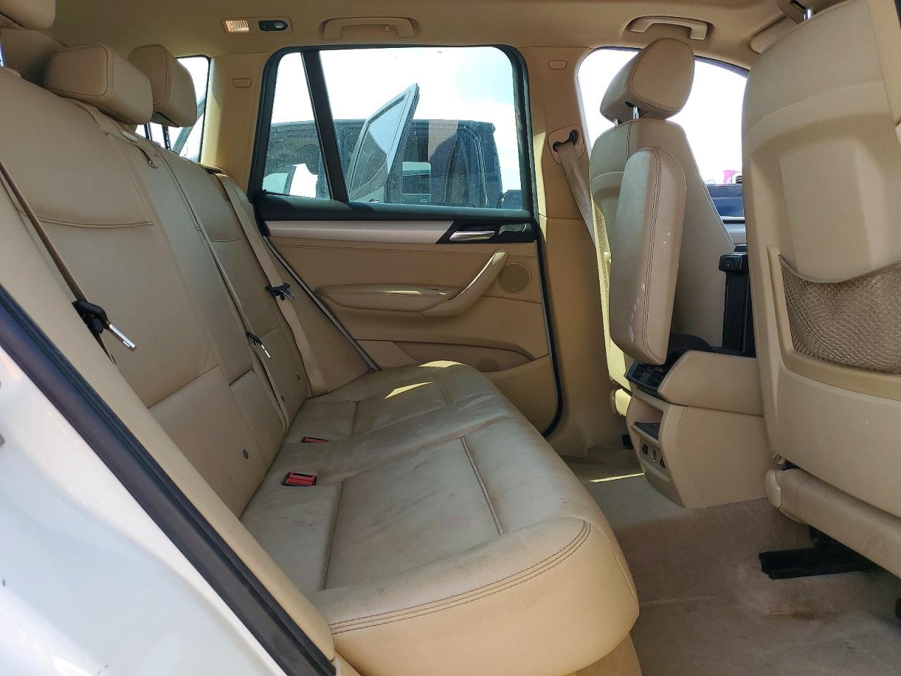 2014 Bmw X3 Xdrive28i White vin: 5UXWX9C59E0D27880