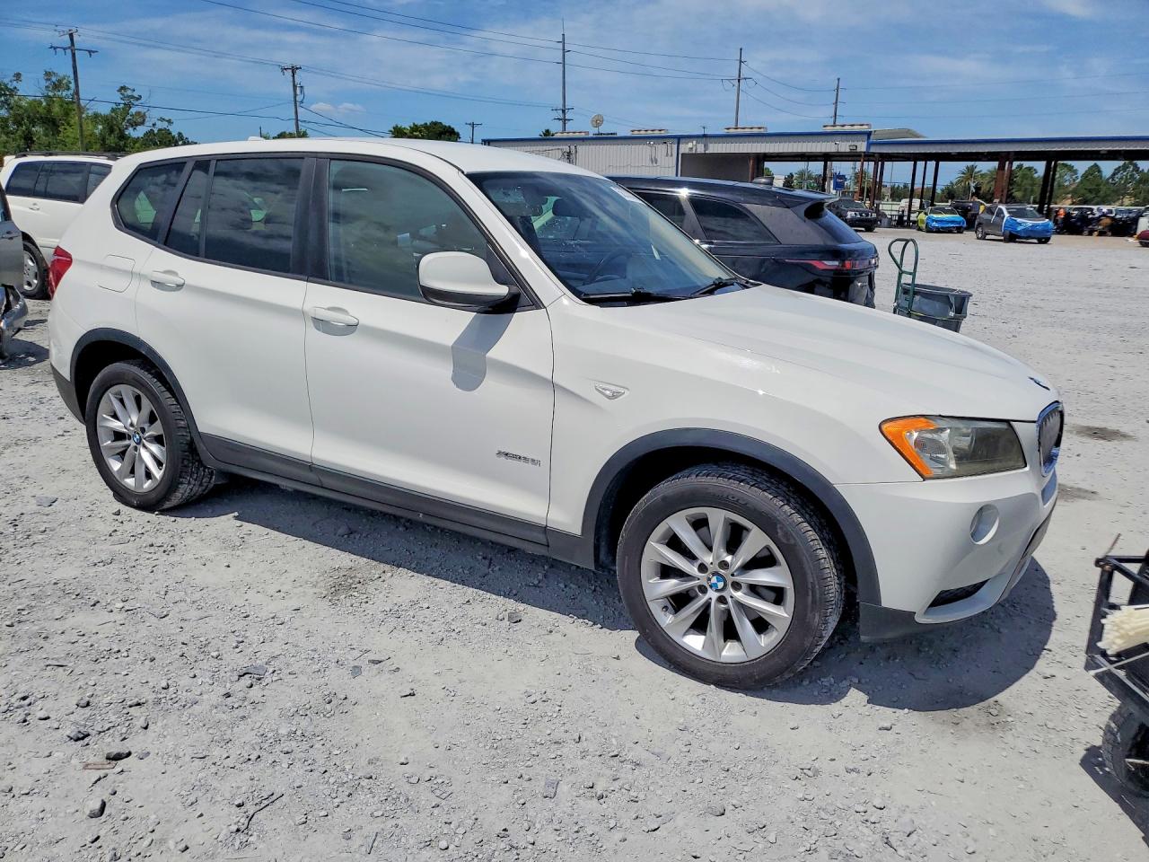 2014 Bmw X3 Xdrive28i White vin: 5UXWX9C59E0D31220
