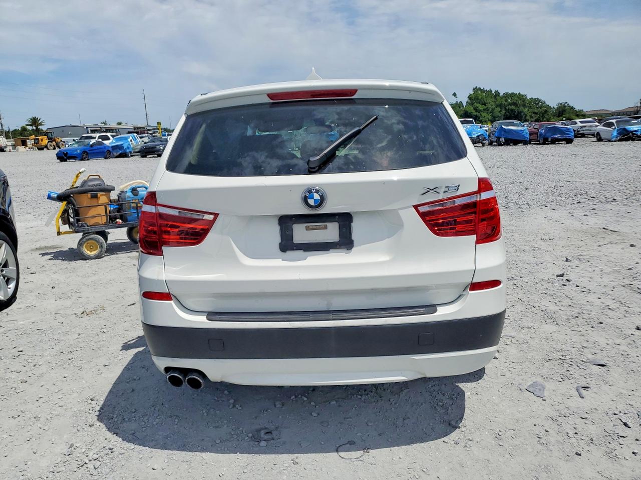 2014 Bmw X3 Xdrive28i White vin: 5UXWX9C59E0D31220