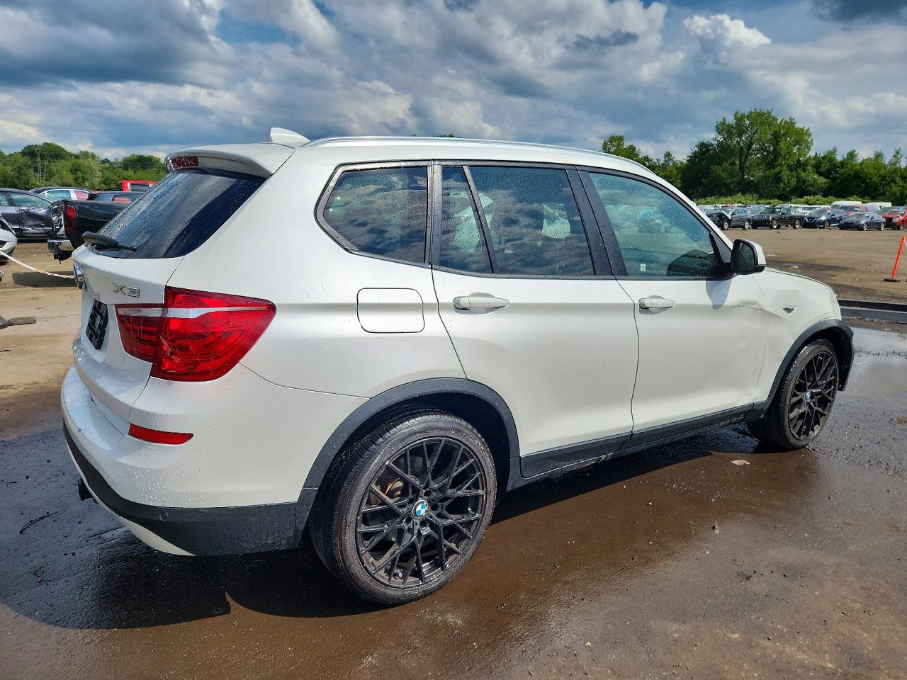 2016 Bmw X3 Xdrive28i White vin: 5UXWX9C59G0D88911
