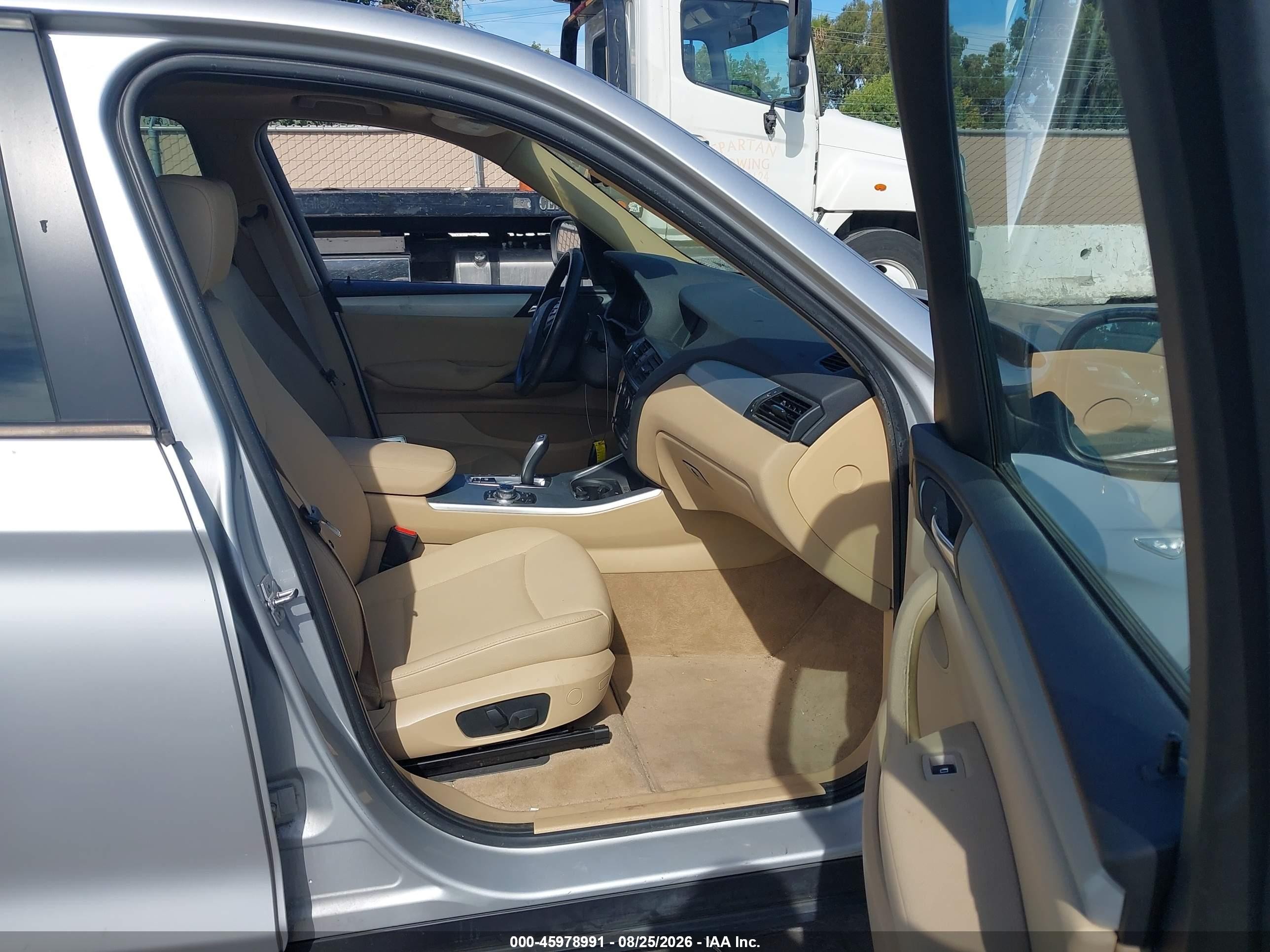 2013 Bmw X3 Xdrive28i Серебряный vin: 5UXWX9C5XD0A16523