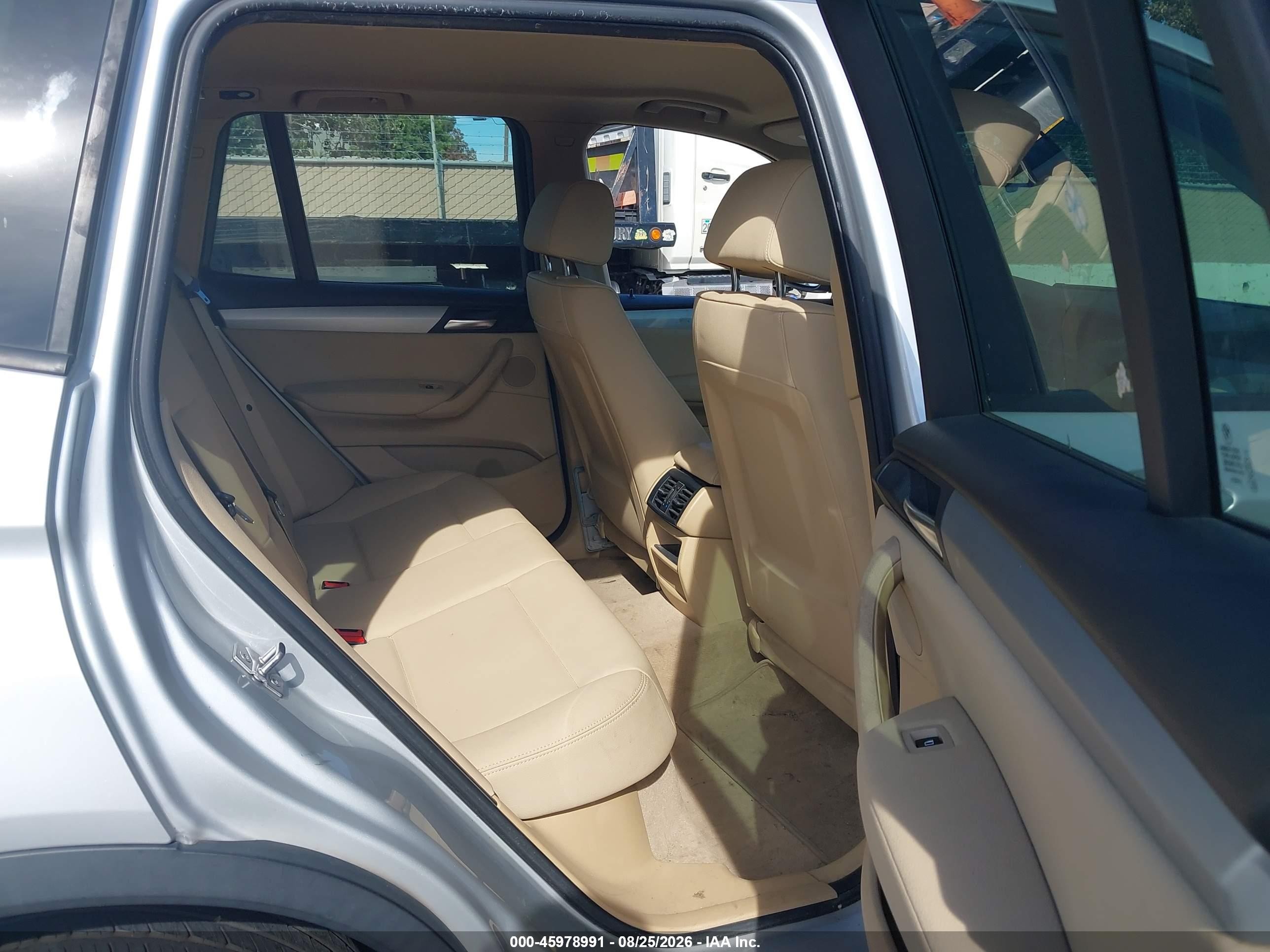 2013 Bmw X3 Xdrive28i Серебряный vin: 5UXWX9C5XD0A16523