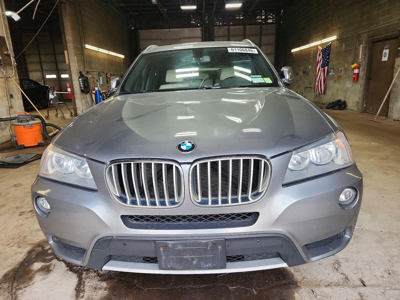 2013 Bmw X3 Xdrive28i Silver vin: 5UXWX9C5XD0A22905