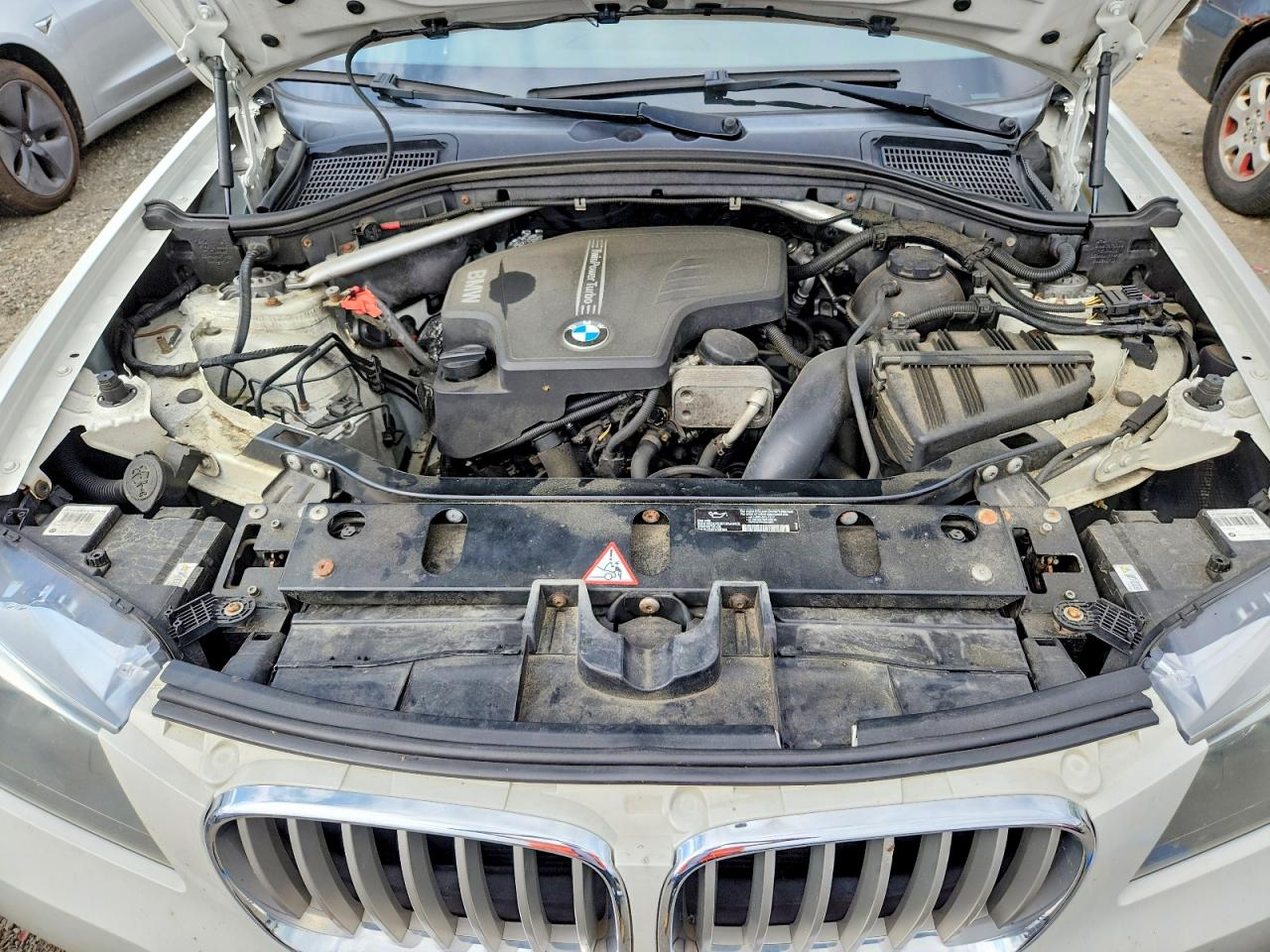 2013 Bmw X3 Xdrive28i White vin: 5UXWX9C5XD0A24315