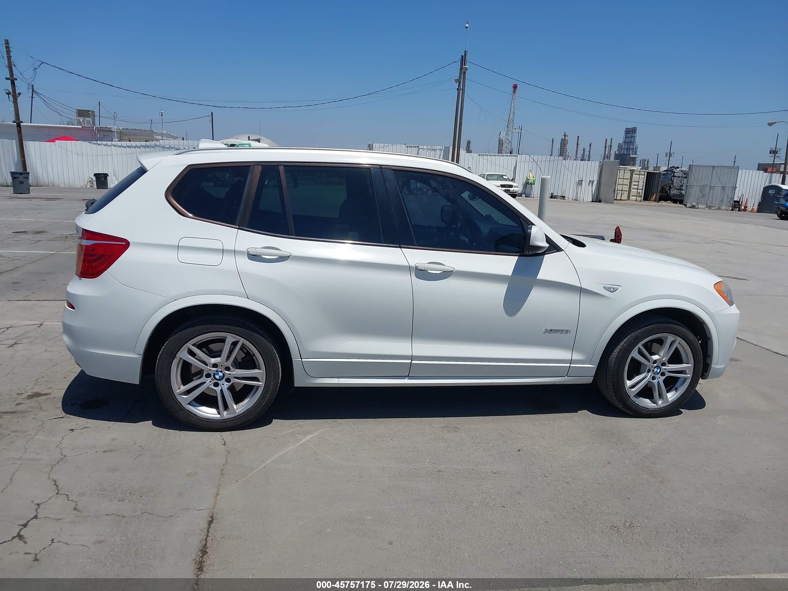 2013 Bmw X3 Xdrive28i White vin: 5UXWX9C5XD0A31362