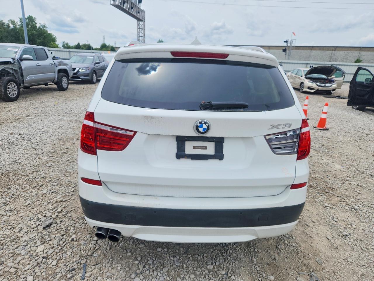2013 Bmw X3 Xdrive28i White vin: 5UXWX9C5XD0D09032