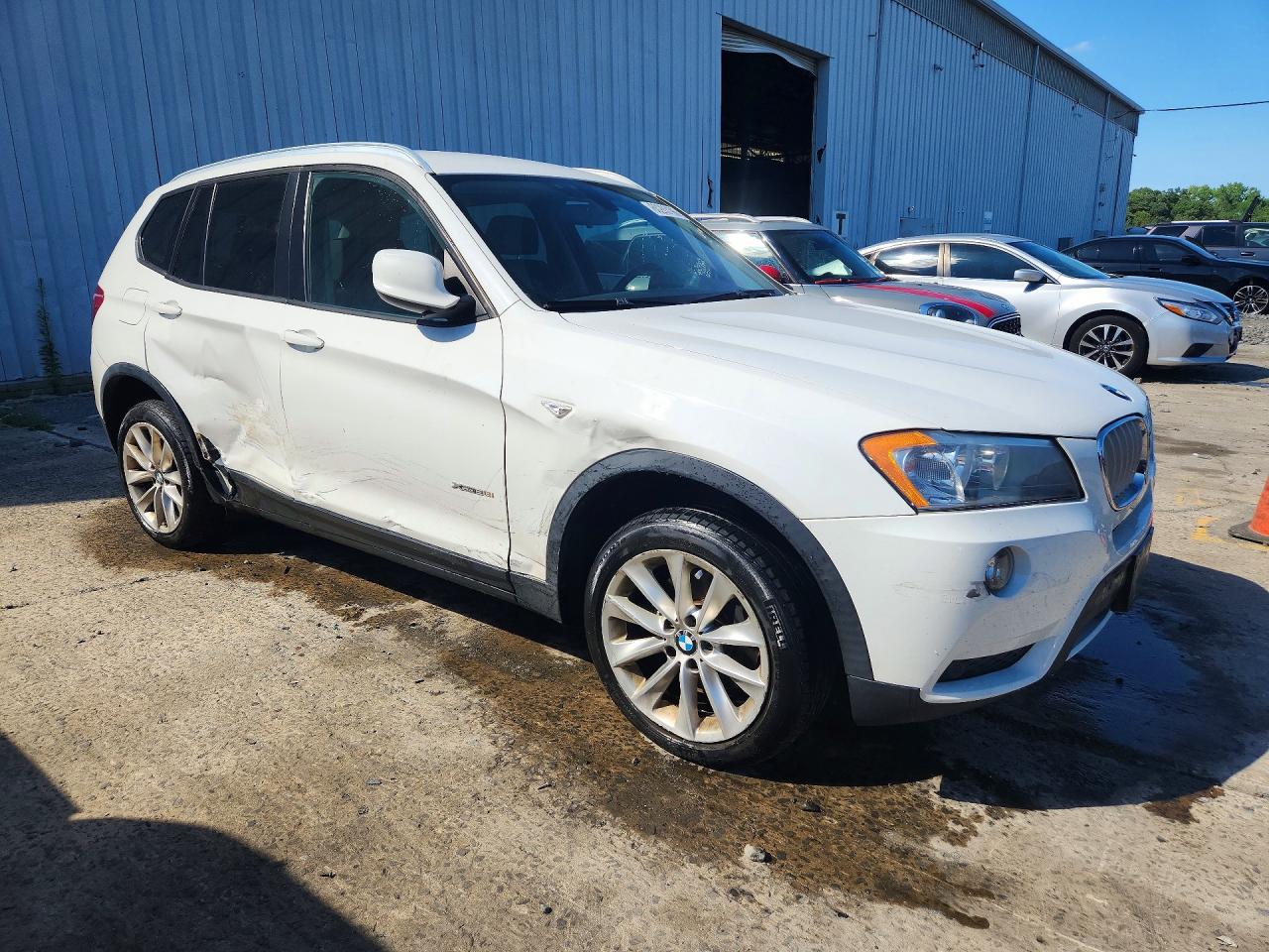 2014 Bmw X3 Xdrive28i White vin: 5UXWX9C5XE0D35681