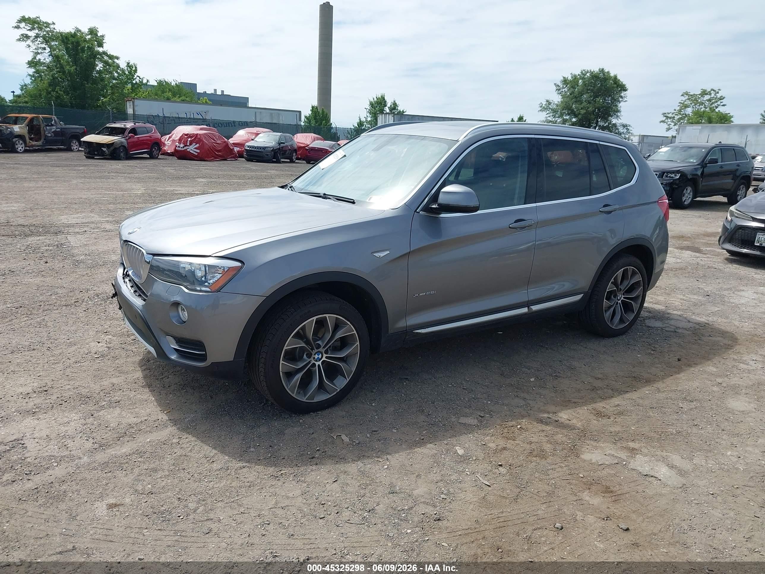 2015 Bmw X3 Xdrive28i Silver vin: 5UXWX9C5XF0D44818