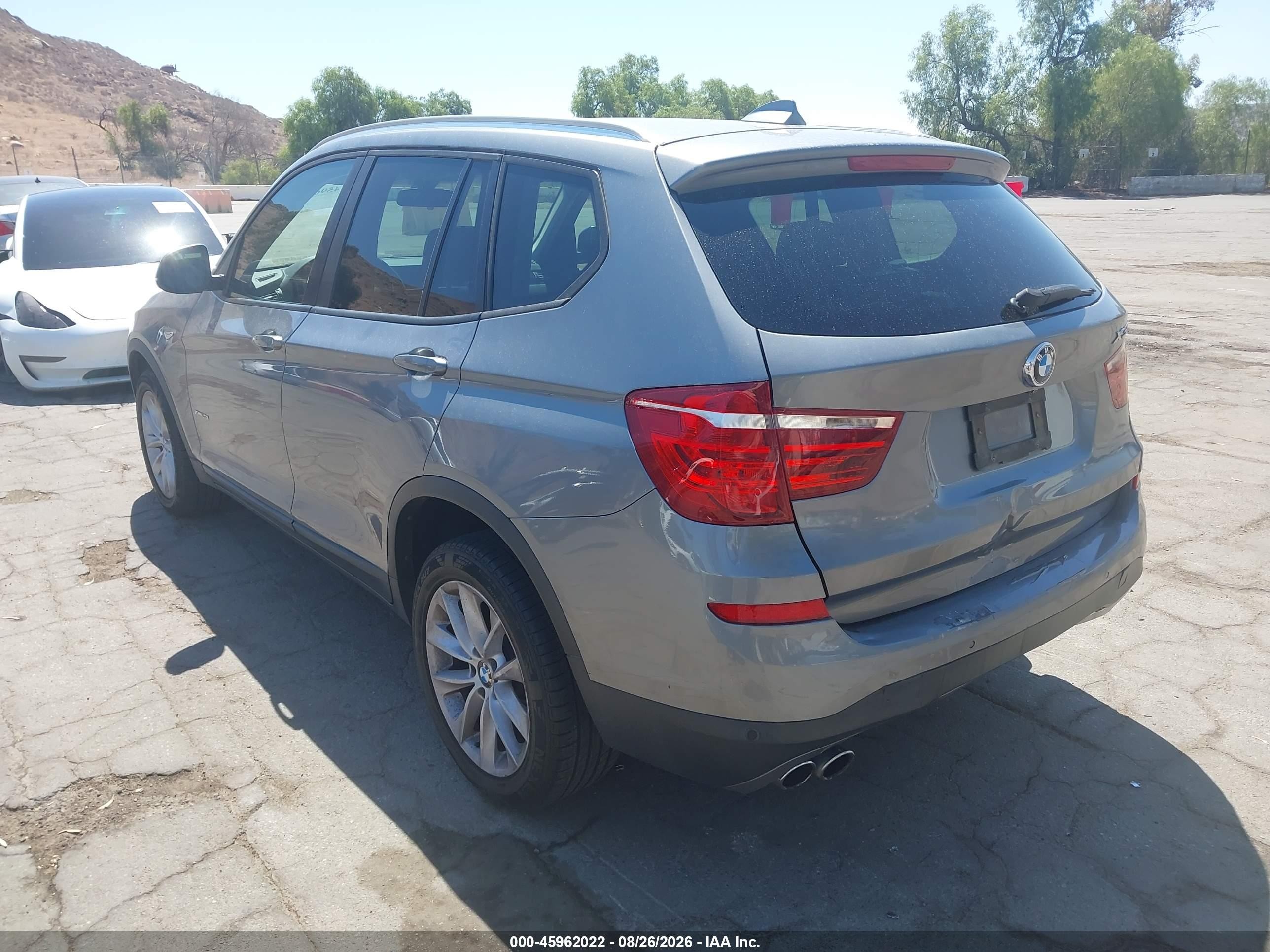 2015 Bmw X3 Xdrive28i Silver vin: 5UXWX9C5XF0D51137